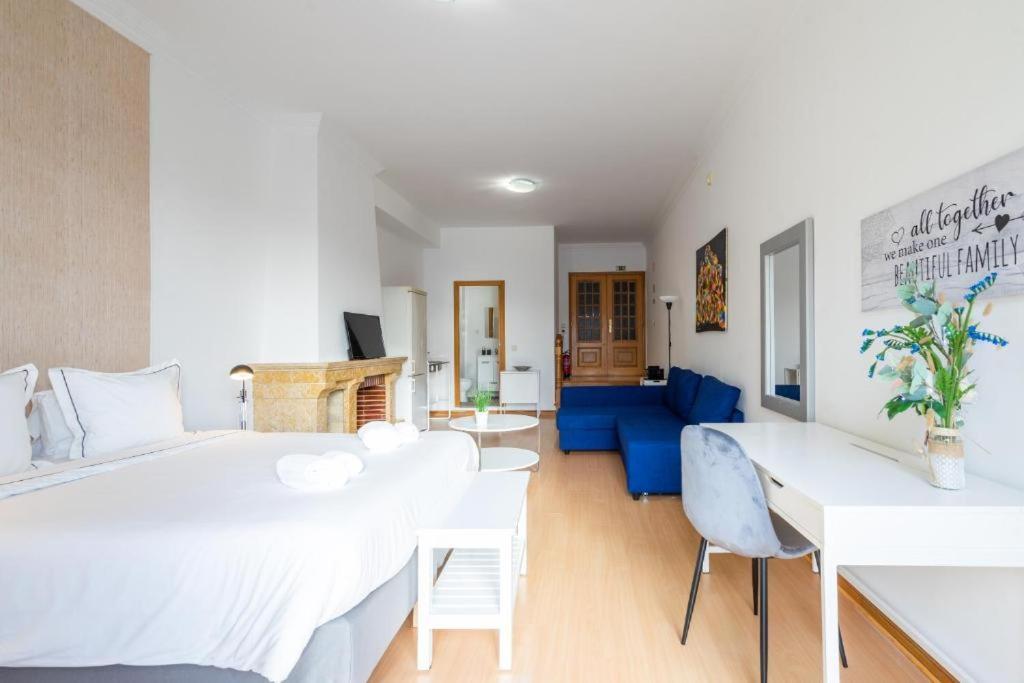 Kubata Hill Guest house *