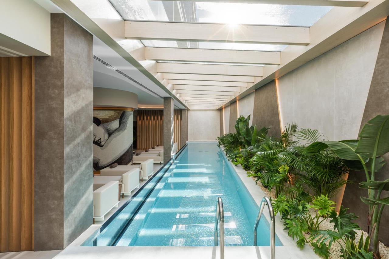 Hyatt Regency Hotel 5*