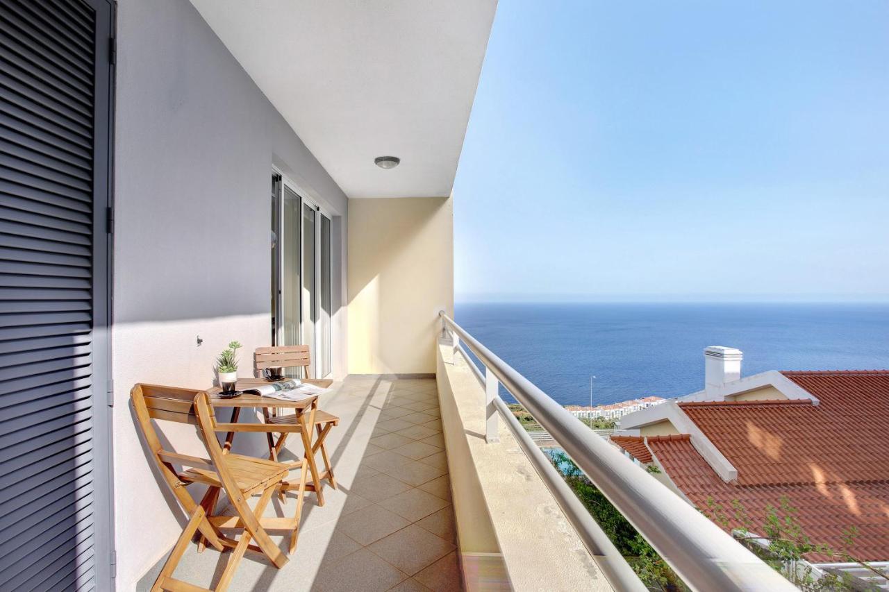 Apartment Fenix Garajau