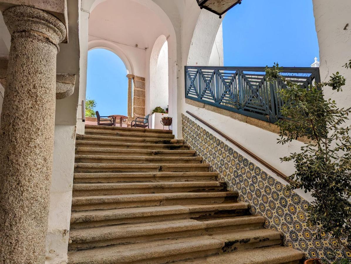 Hotel Solar De Monfalim 2*