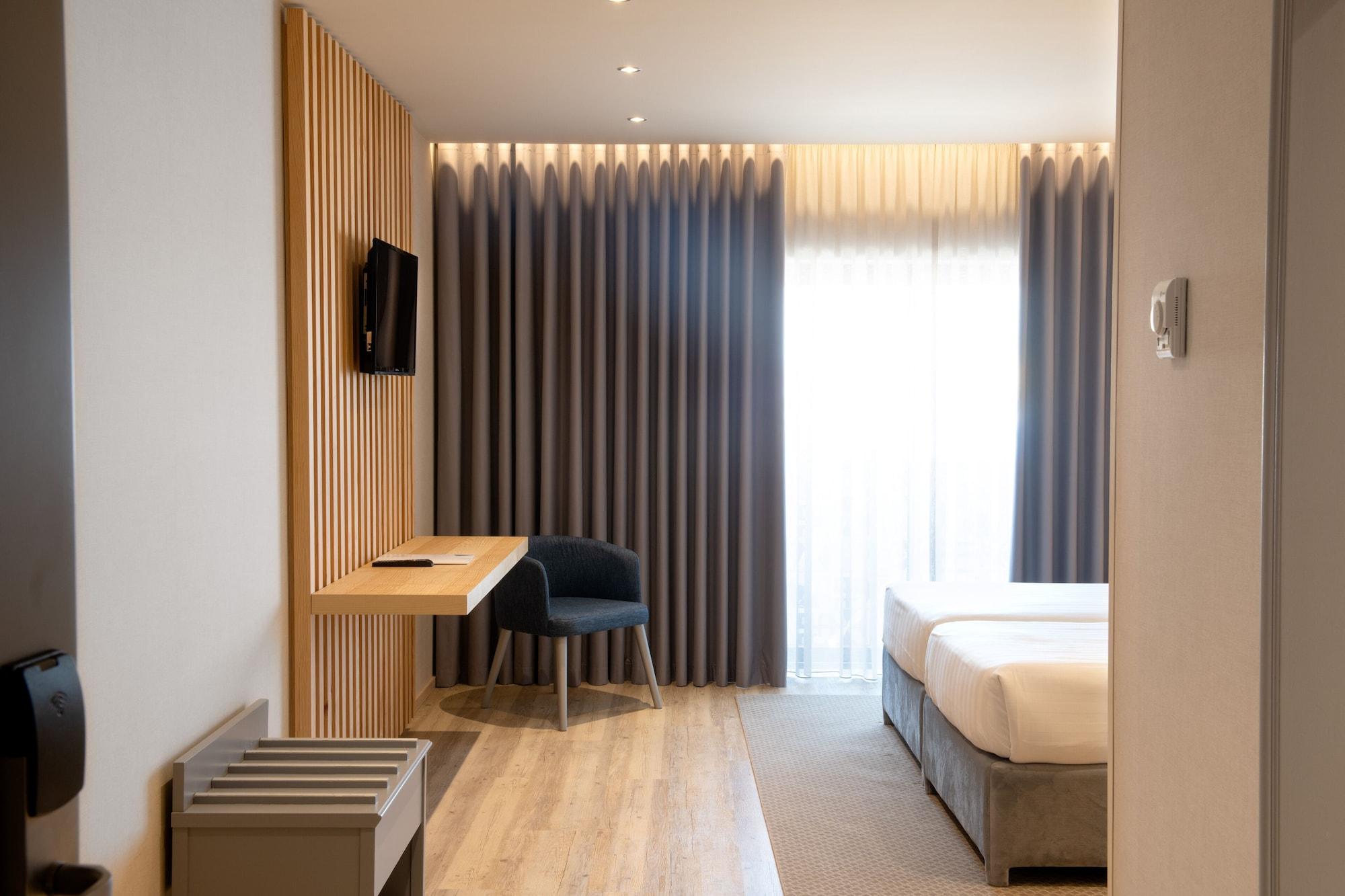 Hotel Cristal Vieira &