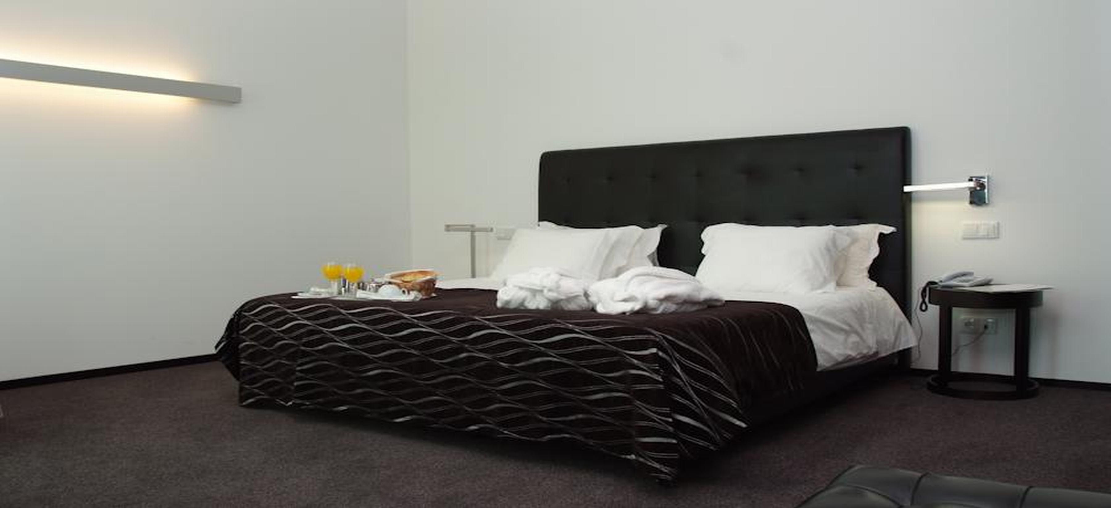 Hotel Axis Viana Business &