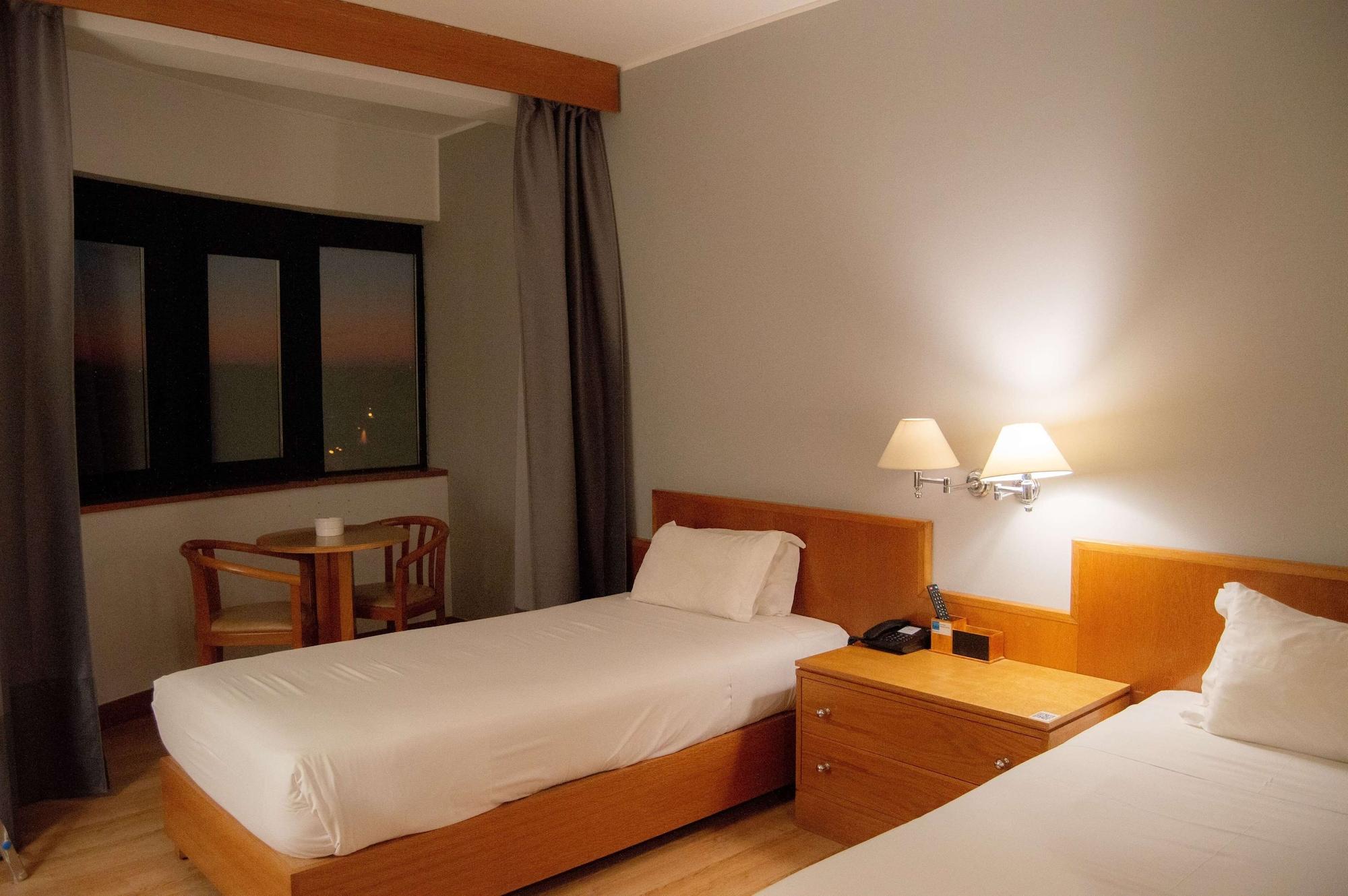 Hotel Tryp By Wyndham Parque Montijo