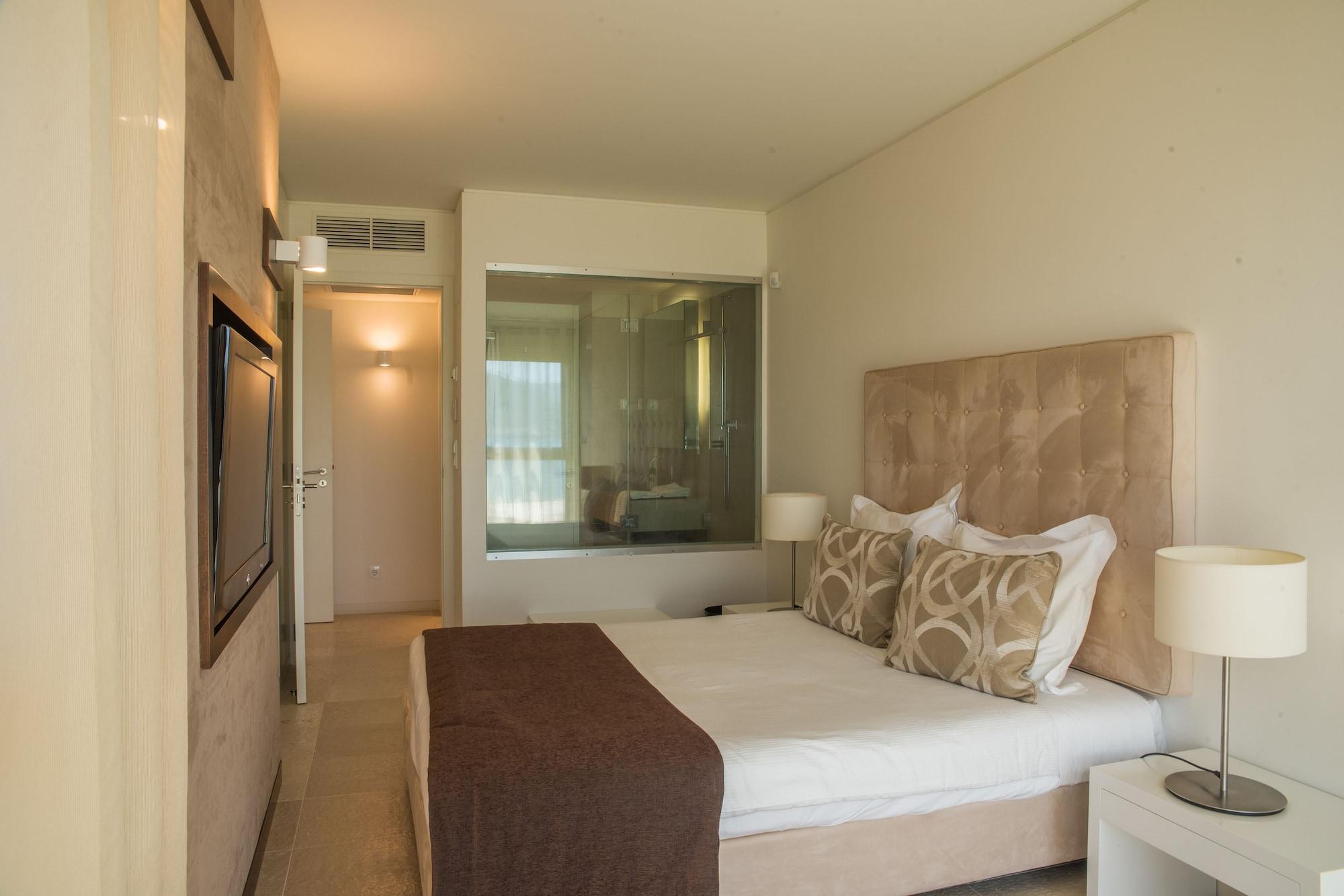 By The Editory - Aparthotel Troia
