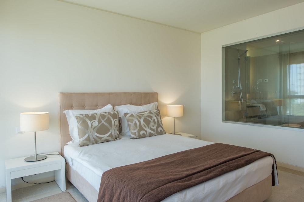 By The Editory - Aparthotel Troia