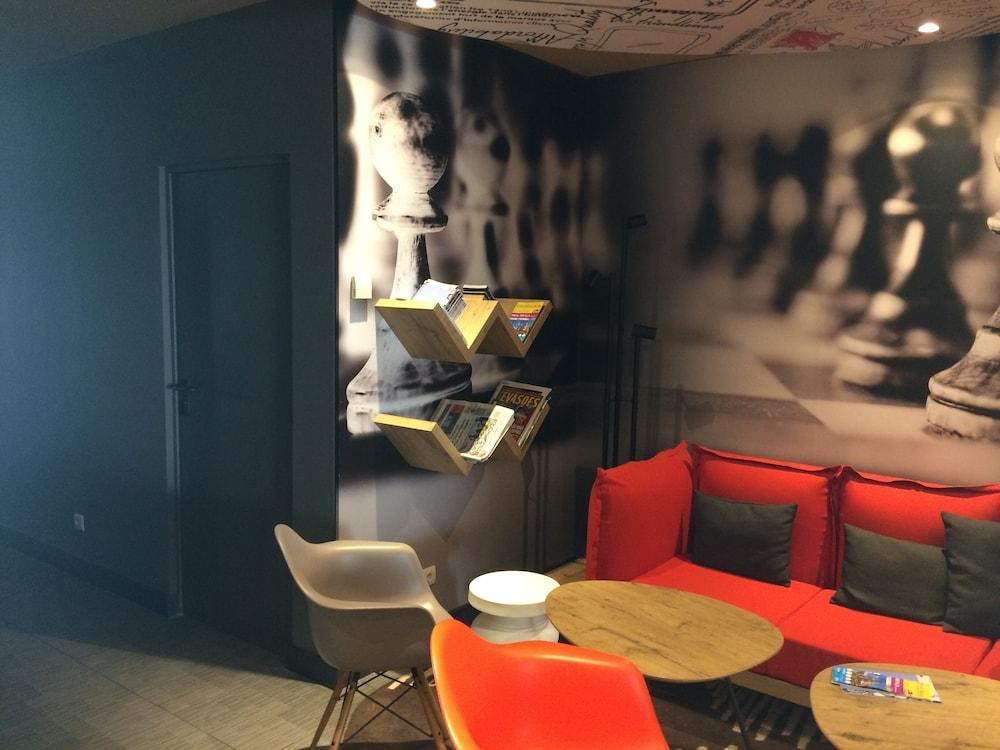 Ibis Hotel