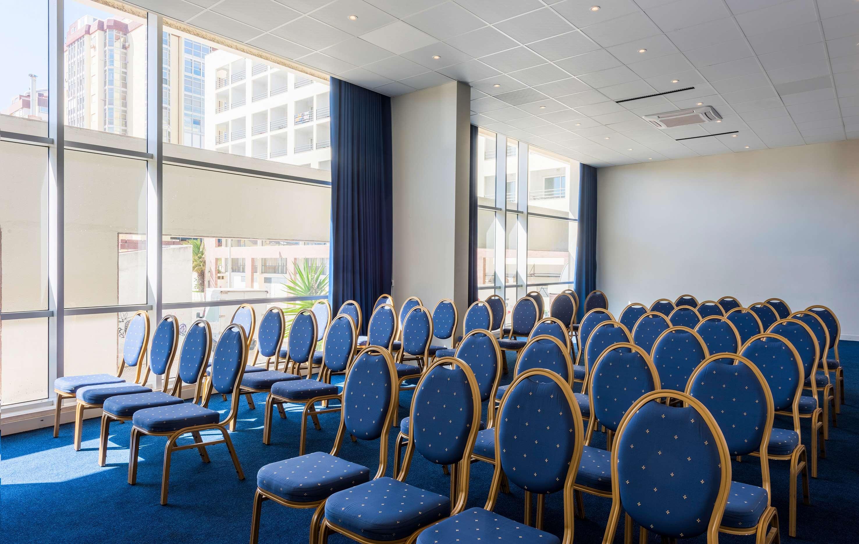Tryp By Wyndham Lisboa Caparica Mar