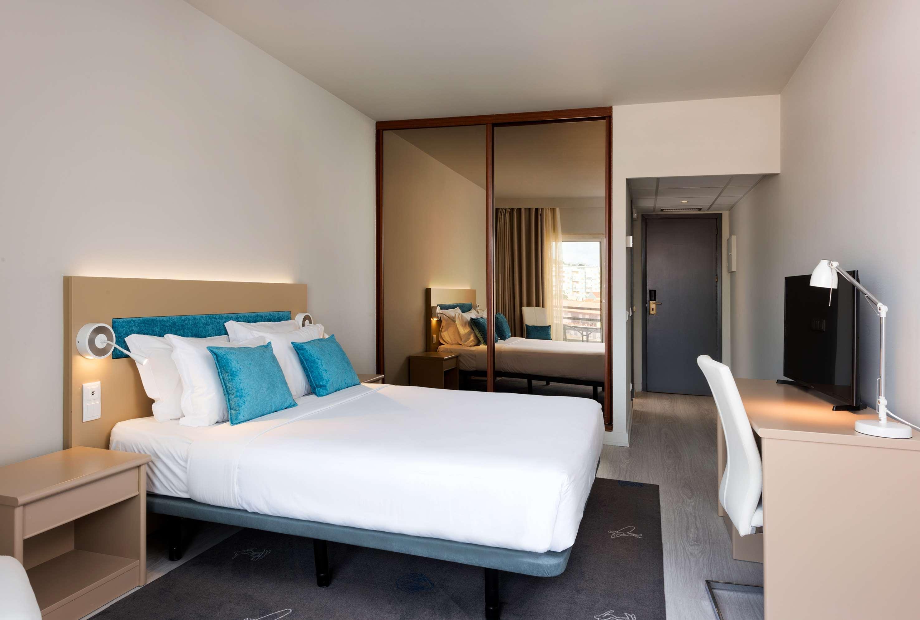 Tryp By Wyndham Lisboa Caparica Mar