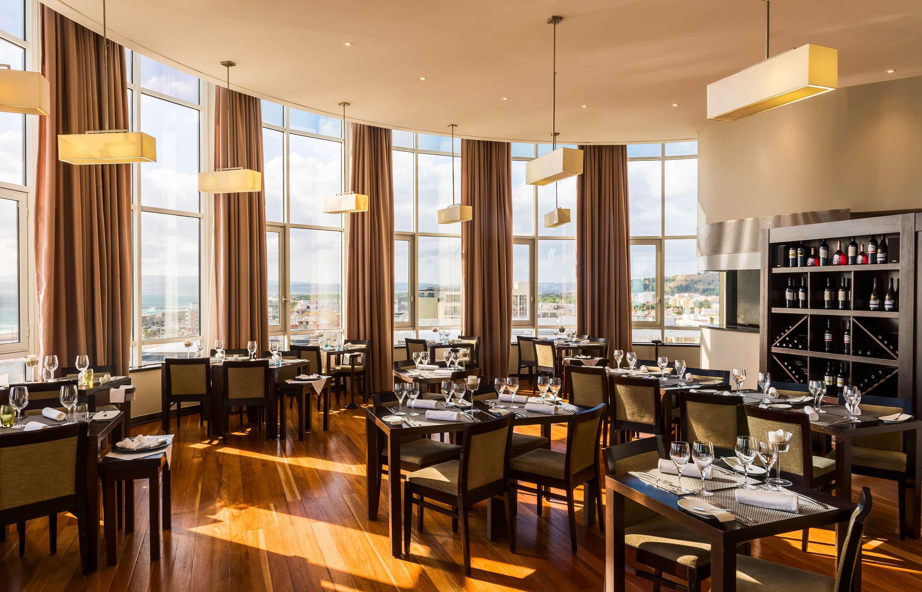 Tryp By Wyndham Lisboa Caparica Mar