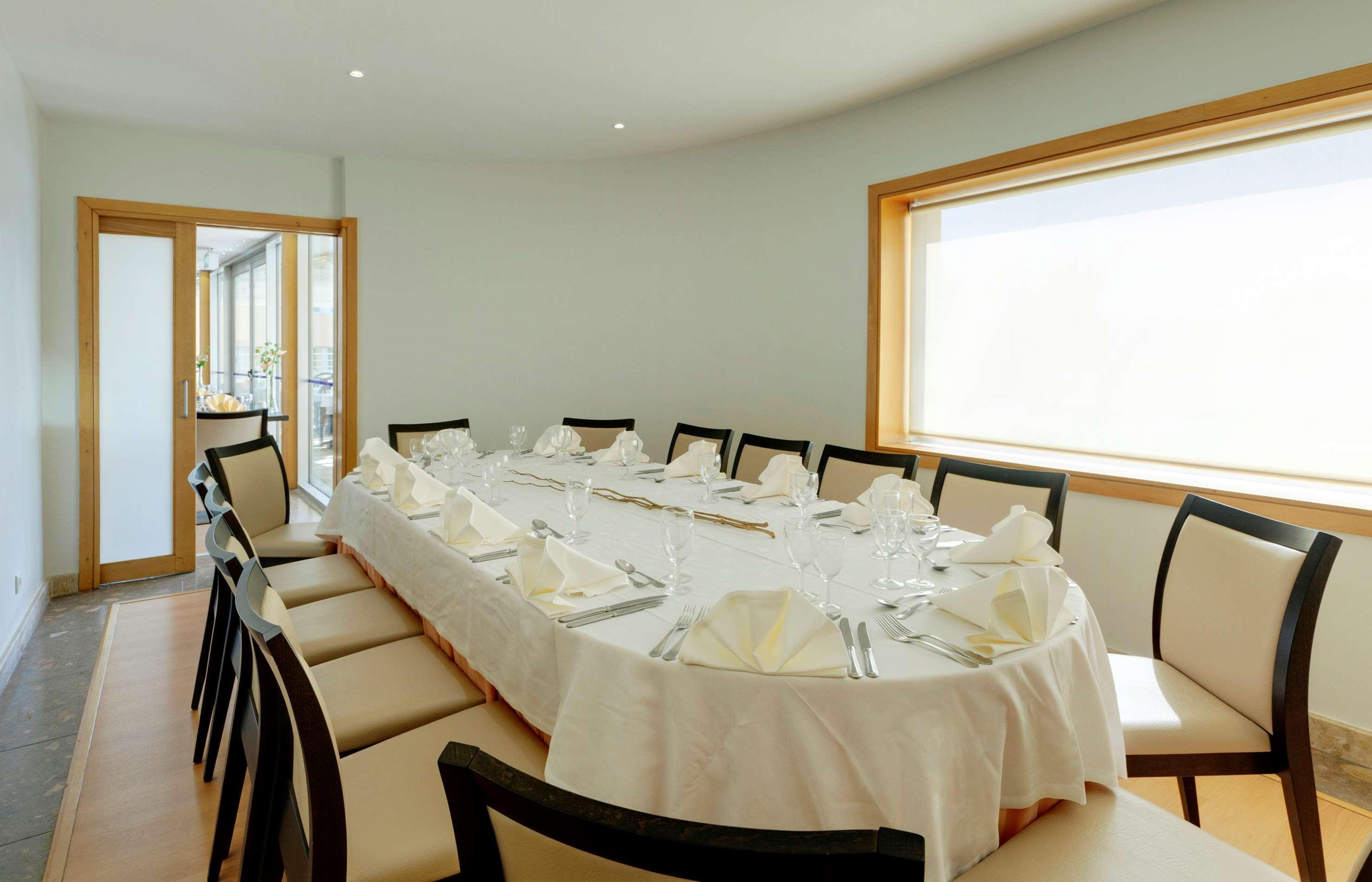 Tryp By Wyndham Porto Expo Hotel