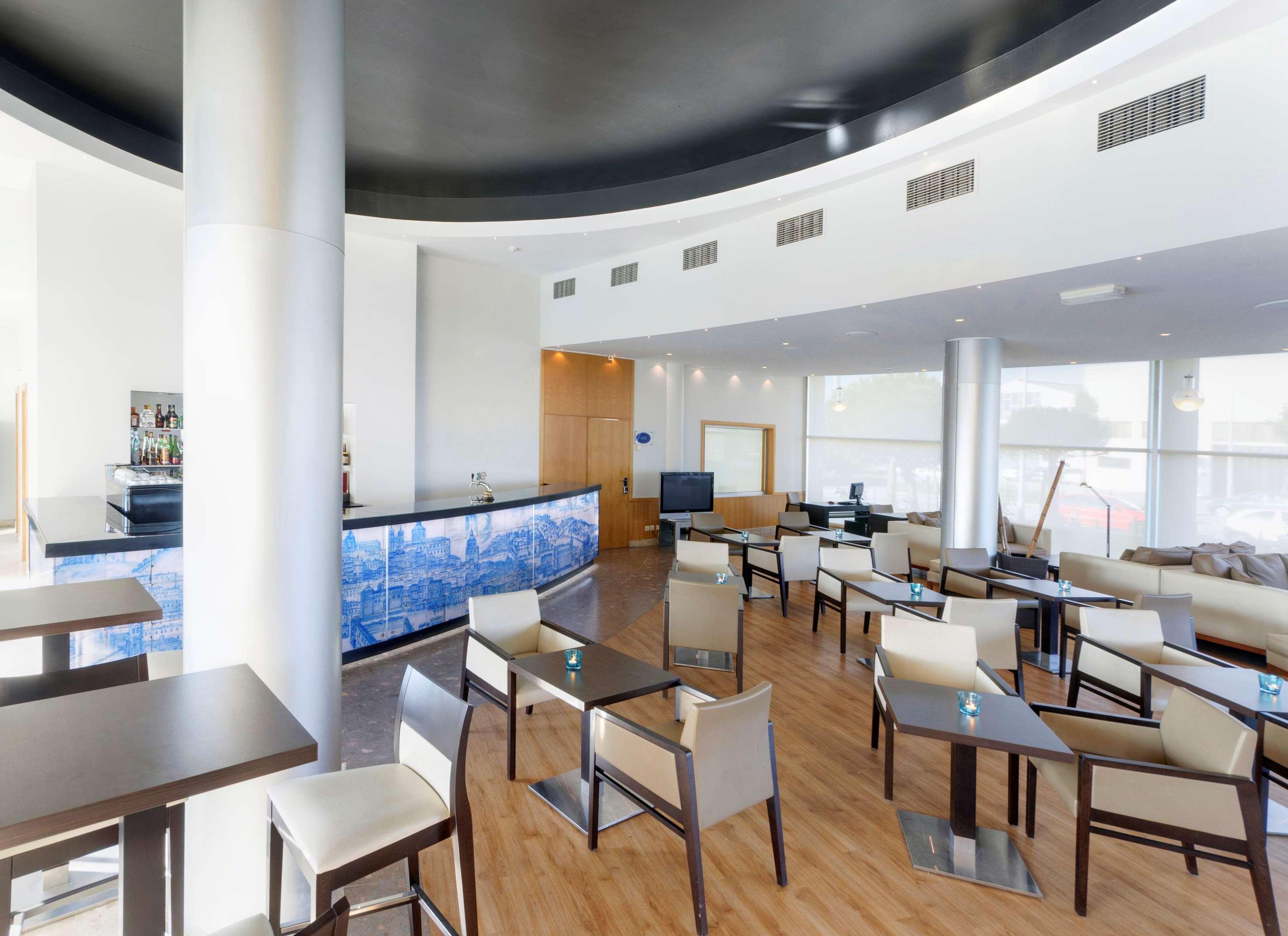 Tryp By Wyndham Porto Expo 4* Leça da Palmeira
