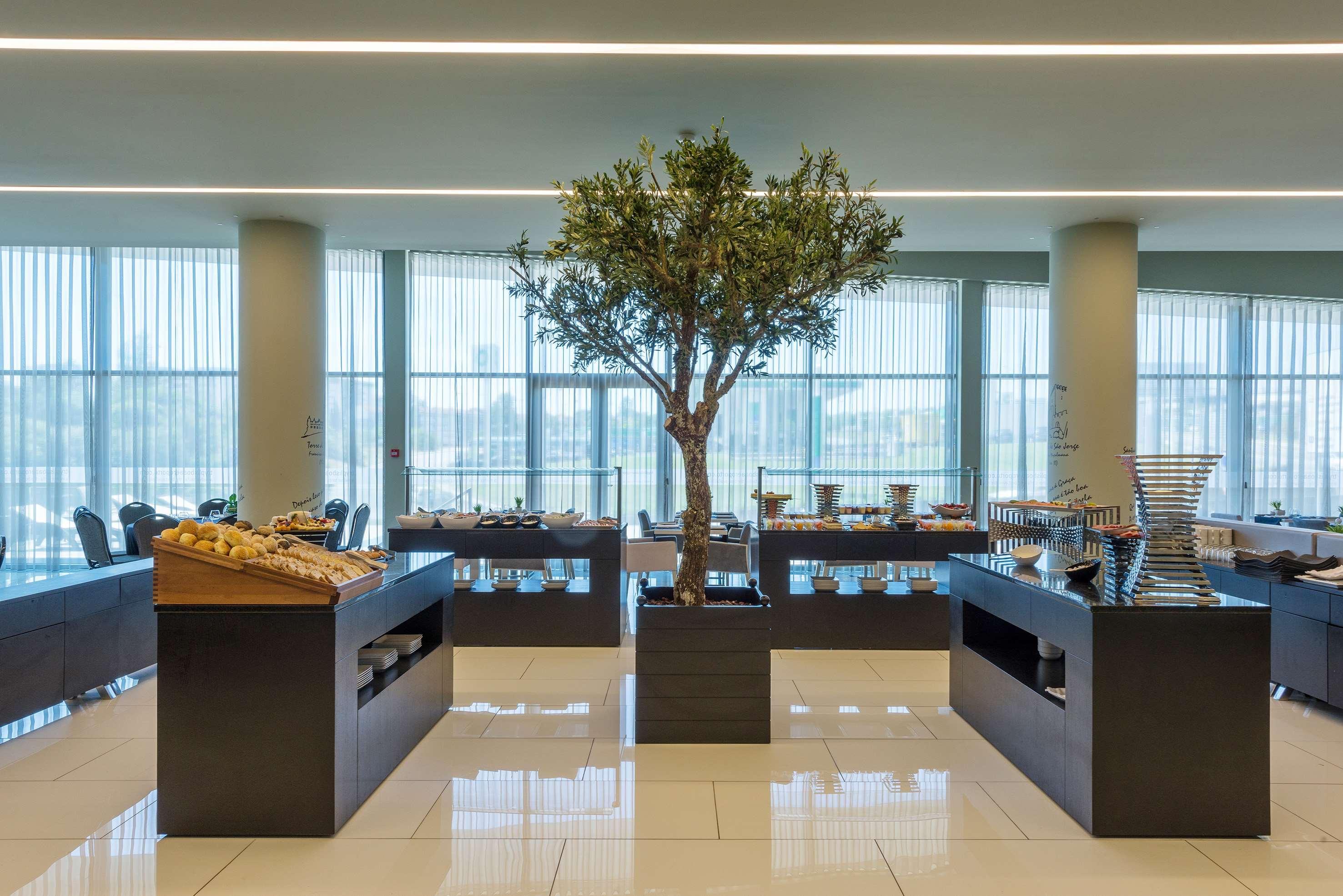 Melia Aeroporto 4* Lisbon