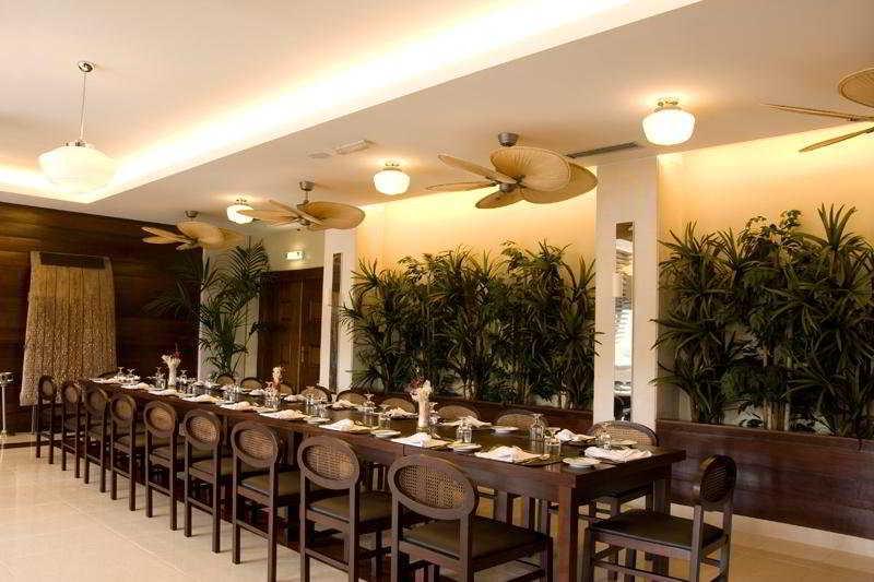 Hotel Amazonia Jamor 4*