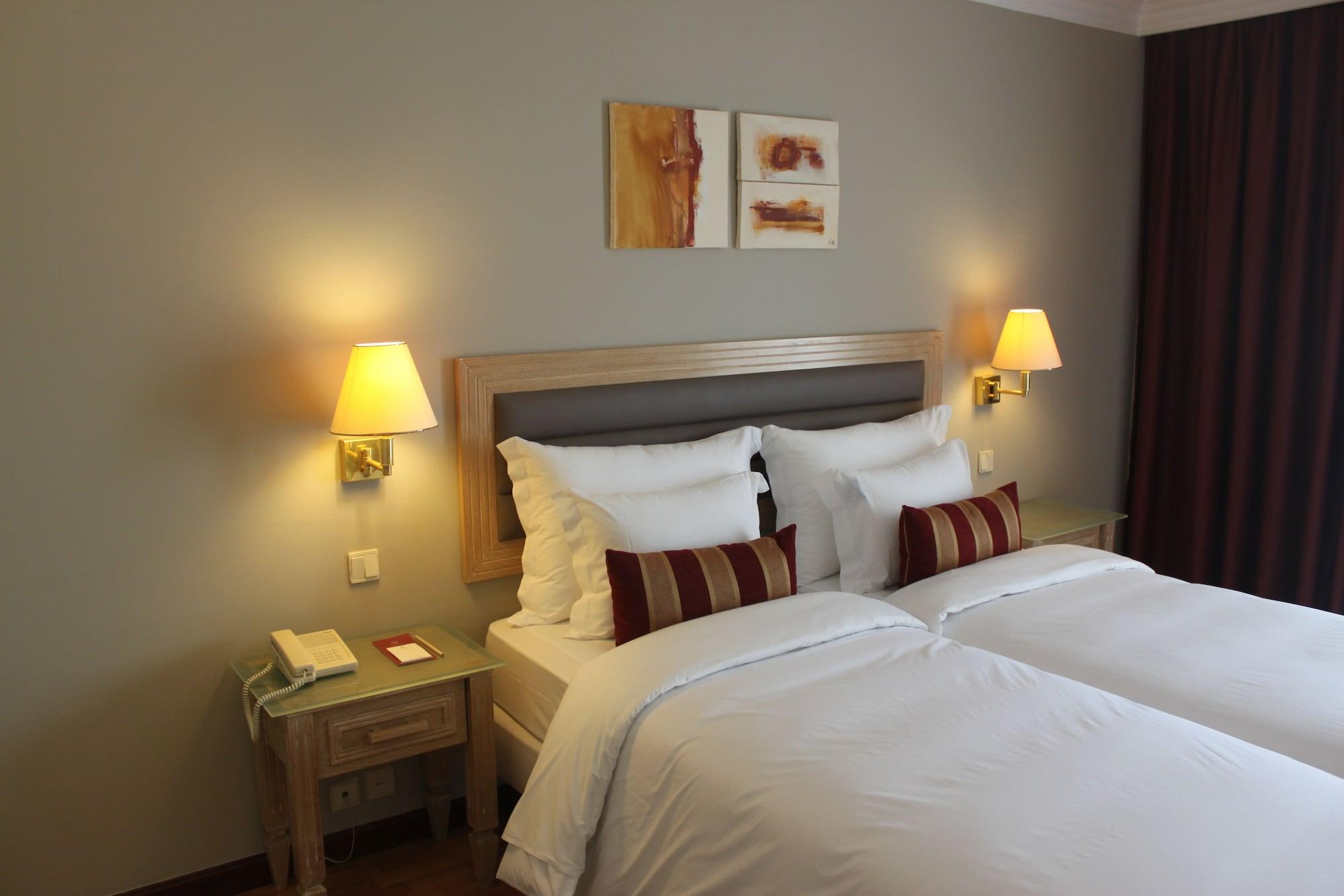 Suave Mar Hotel
