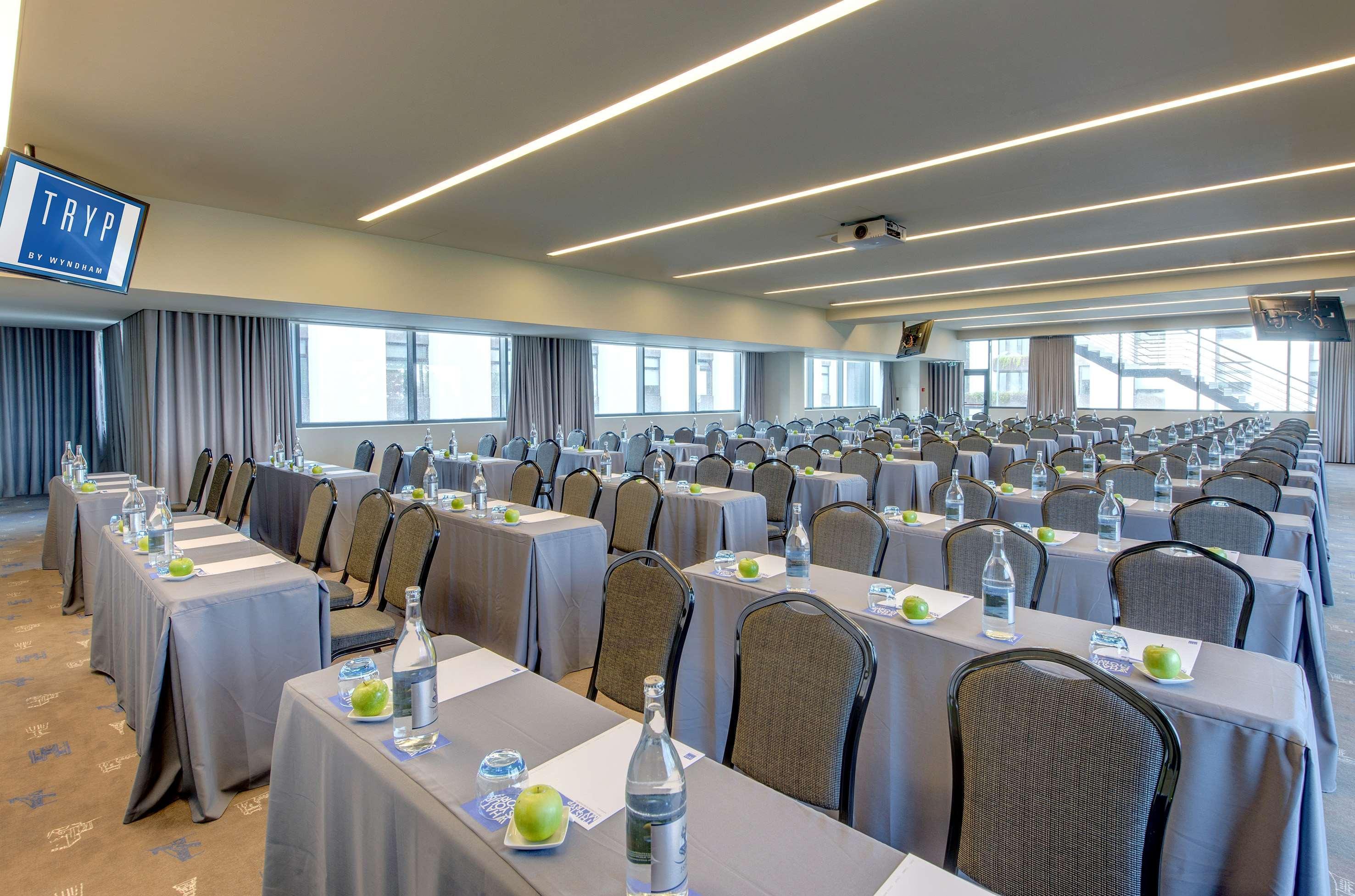 Melia Aeroporto Hotel 4*
