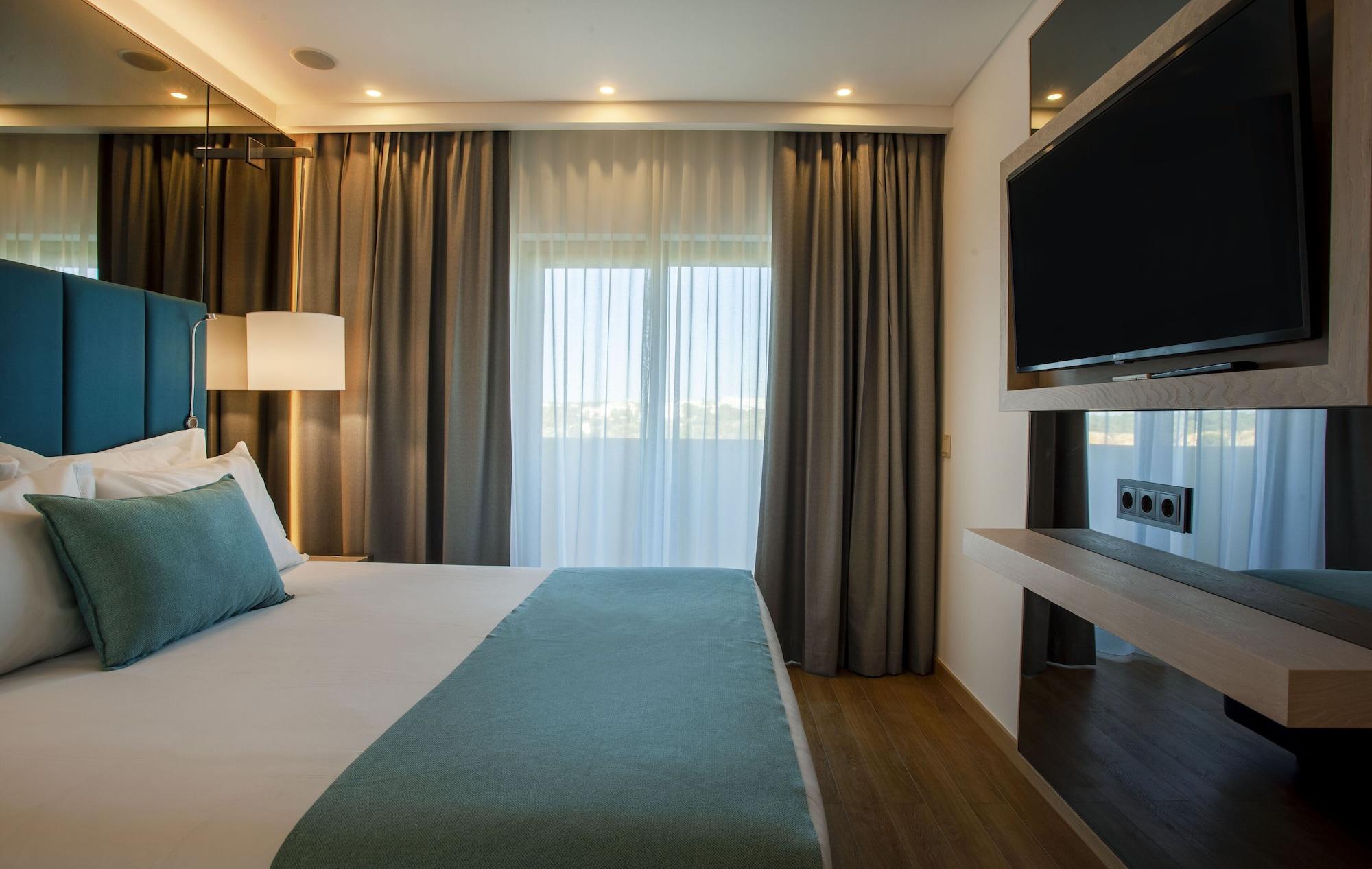Turim Presidente Hotel 4*