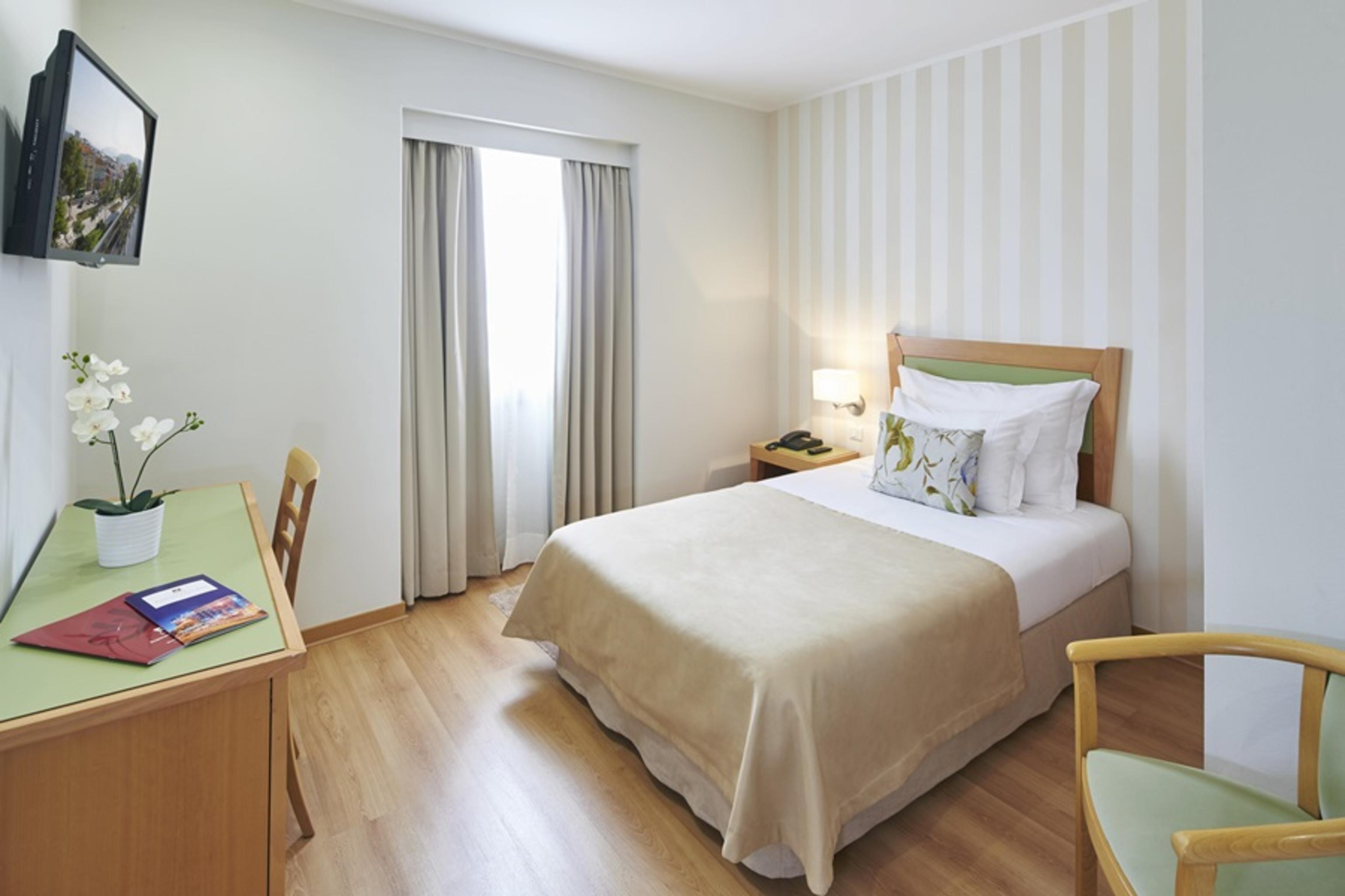 Luna Esperanca Centro 4* Setubal
