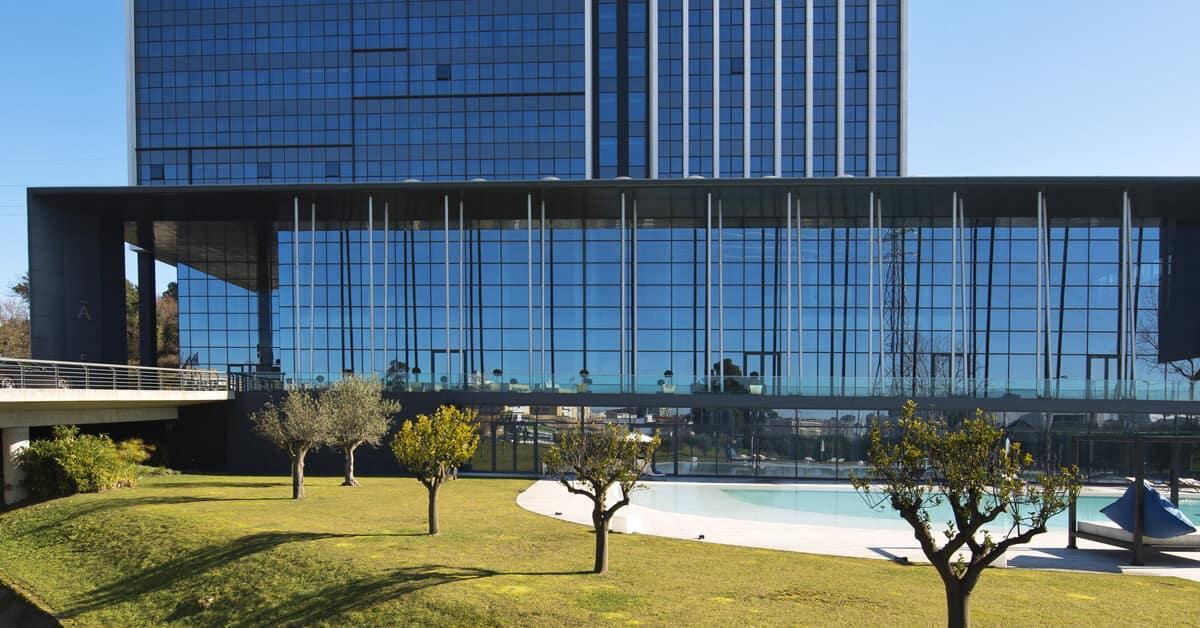 Melia & 5* Braga