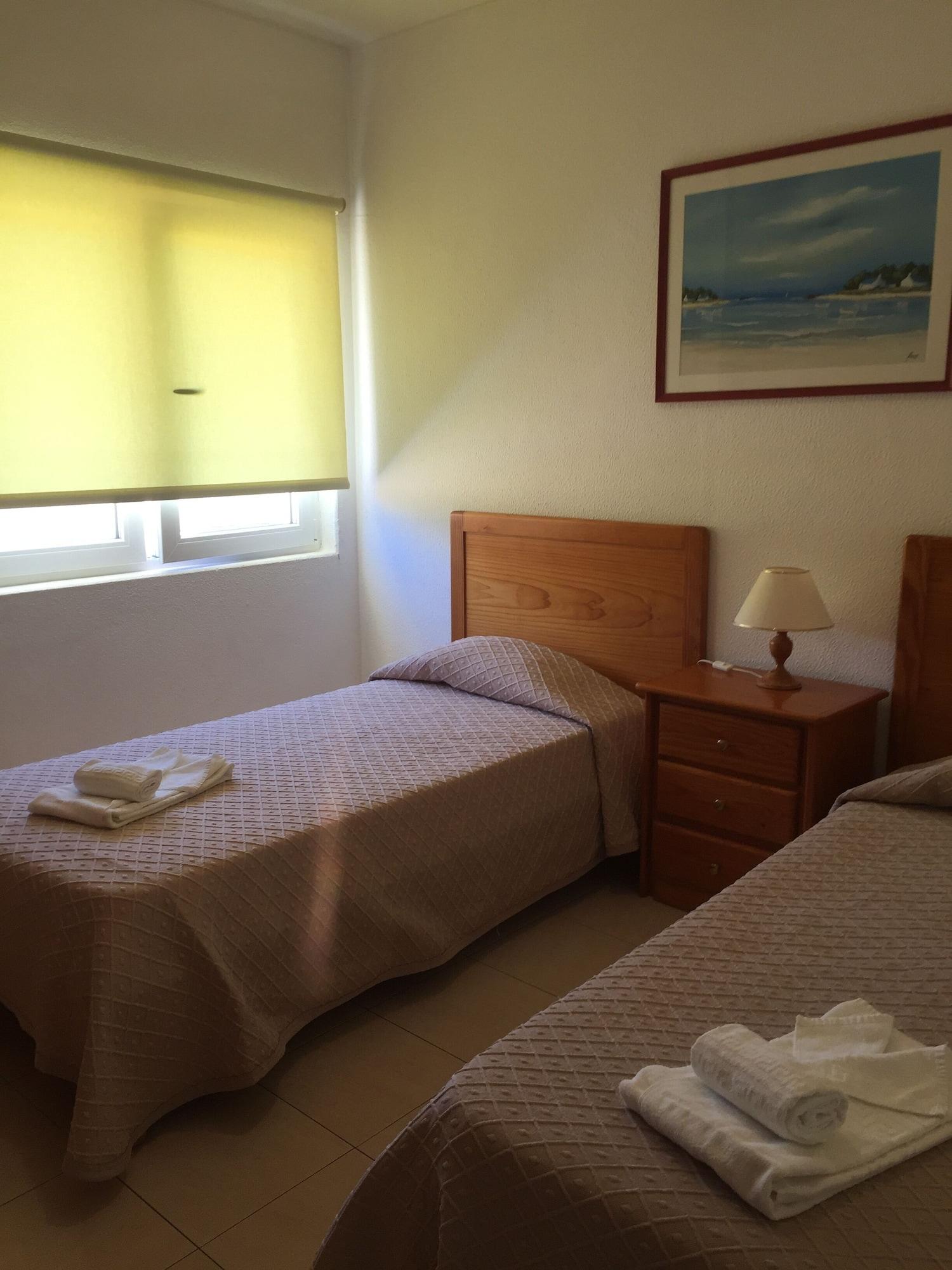 Parque Mourabel, Oasis Village & Pe Do 3*