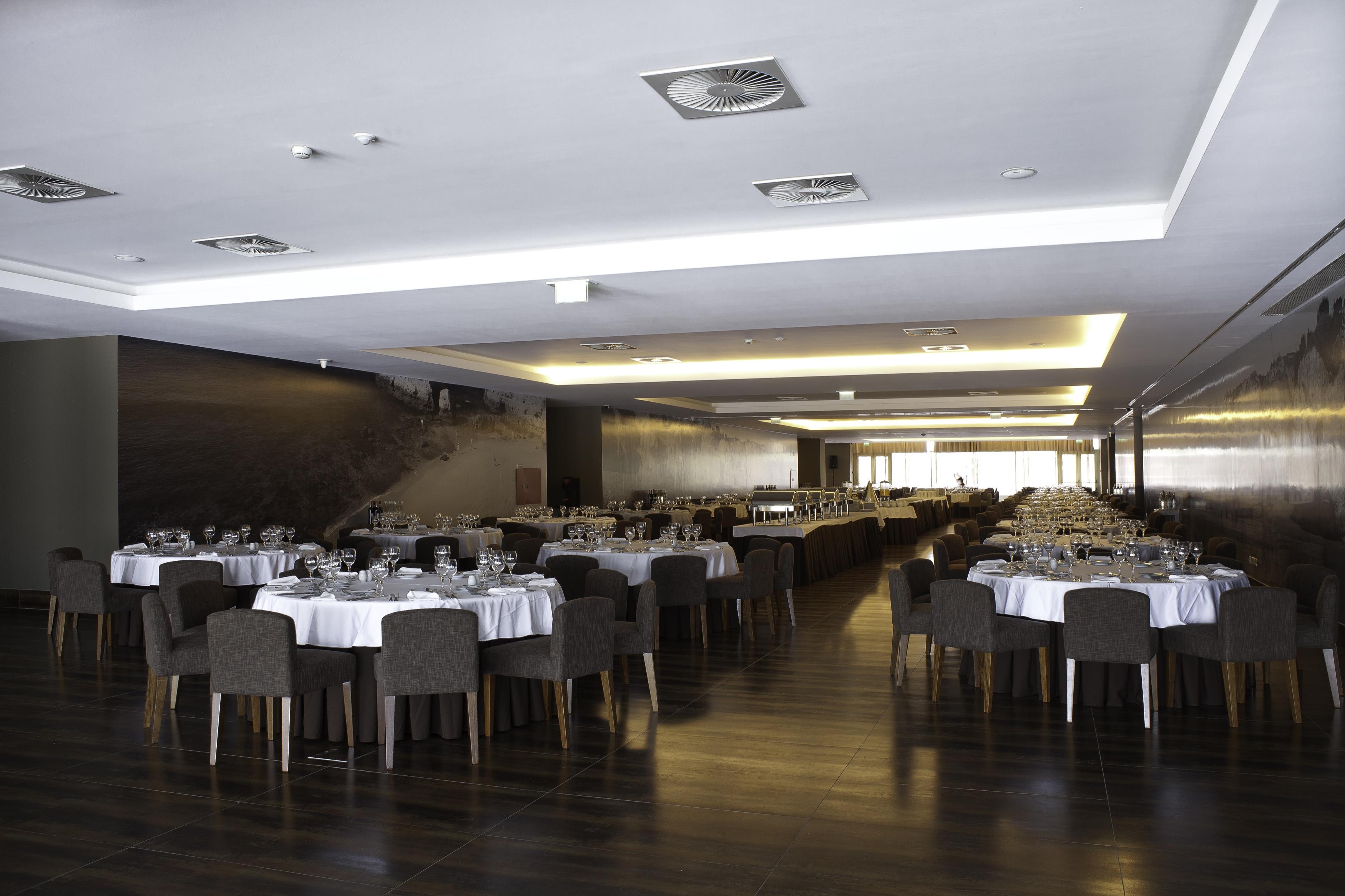 Hotel Algarve Marriott Salgados Golf & Conference Center 5*