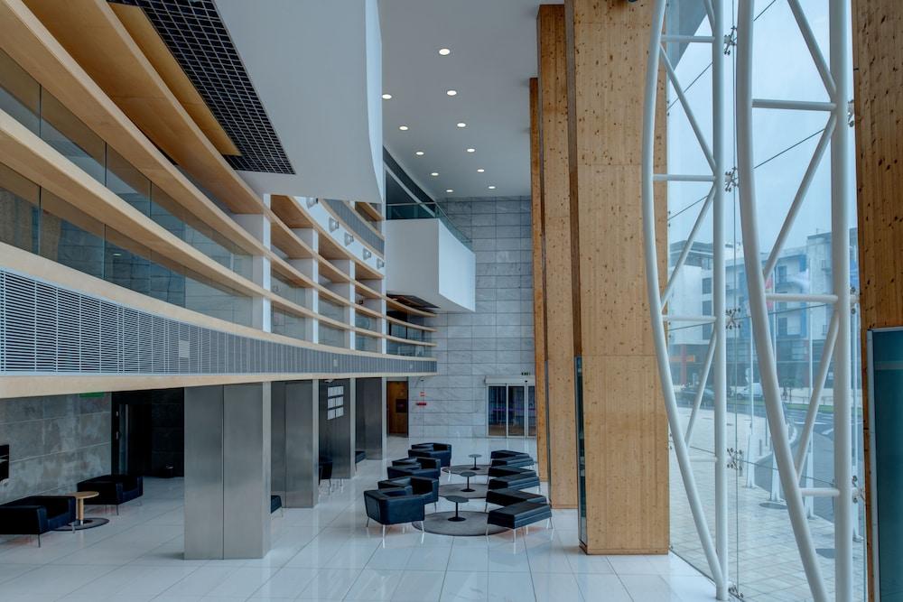 Vip Executive Azores Hotel 4*