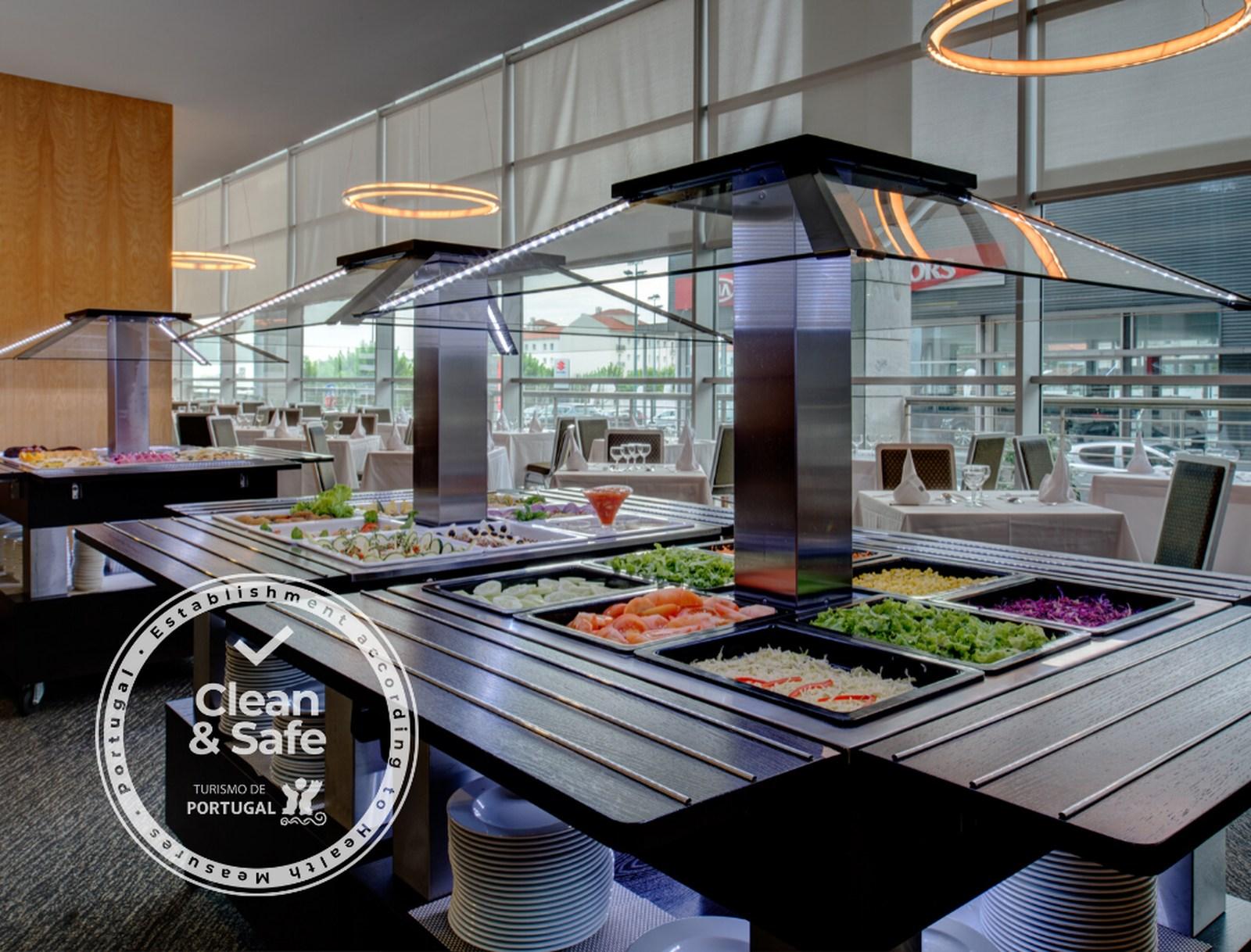 Vip Executive Azores Hotel 4*