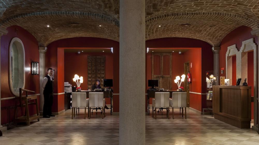 M'ar De Ar Muralhas Hotel 4*