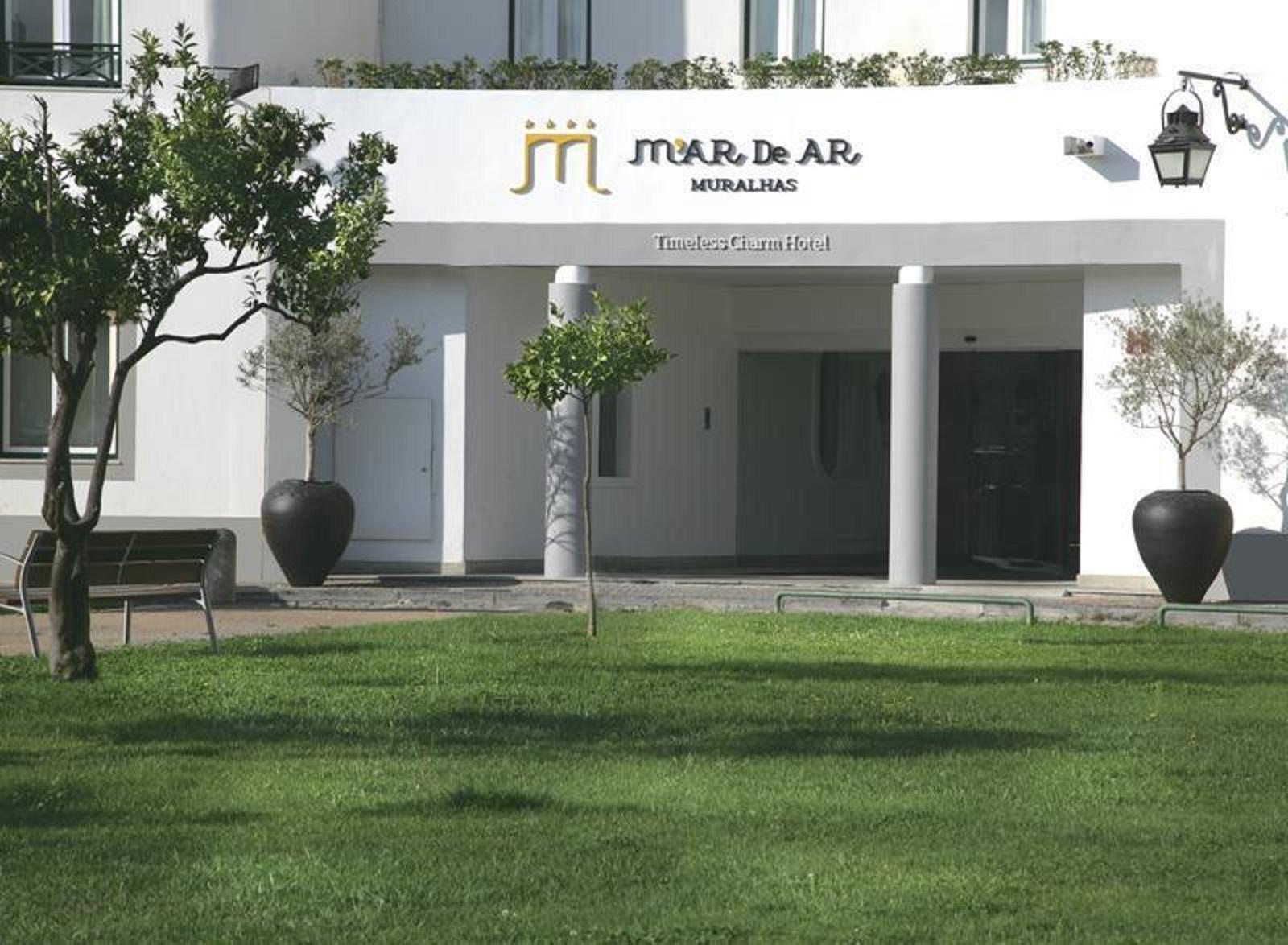 Hotel M'ar De Ar Muralhas