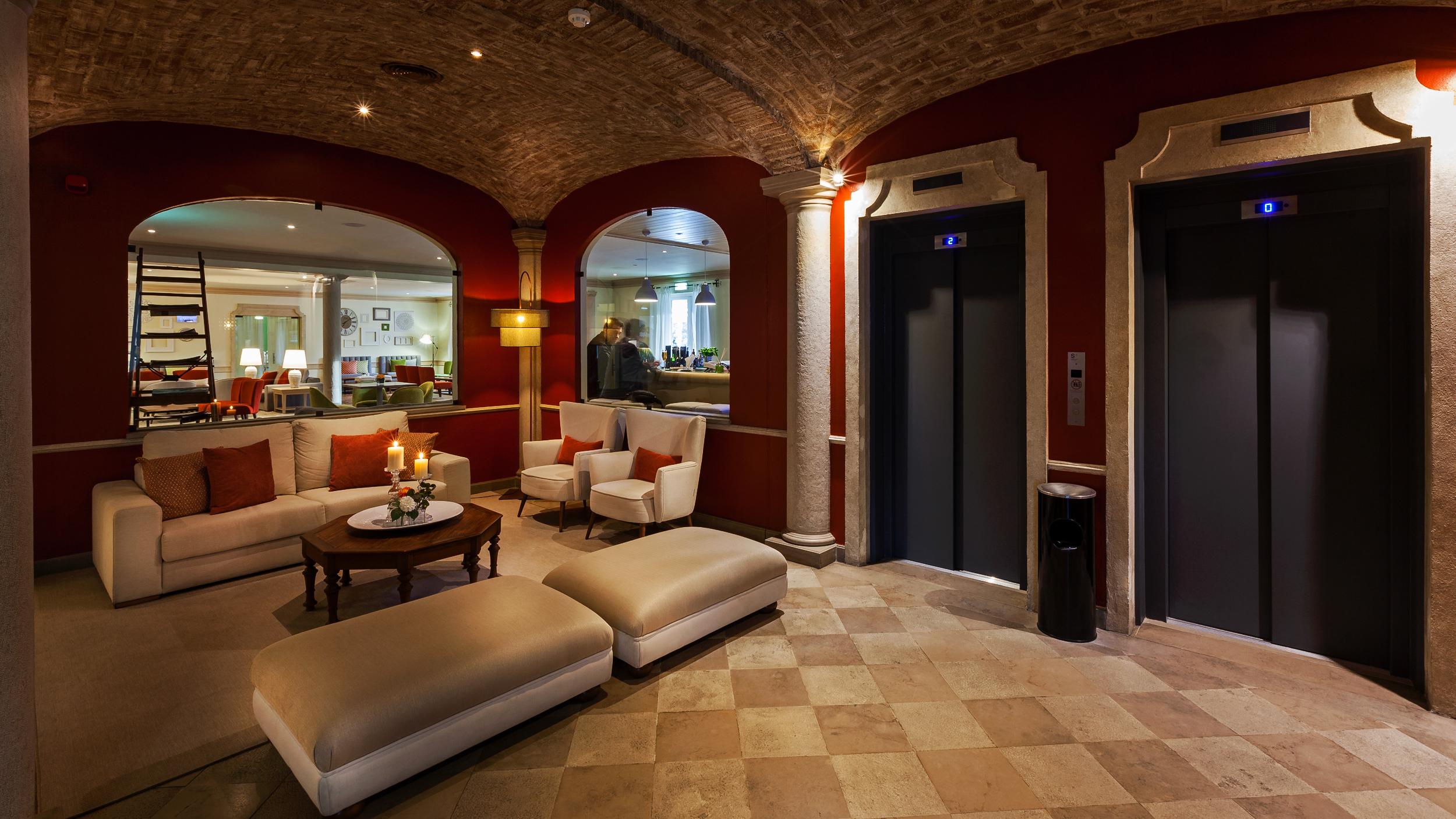 Hotel M'ar De Ar Muralhas 4*