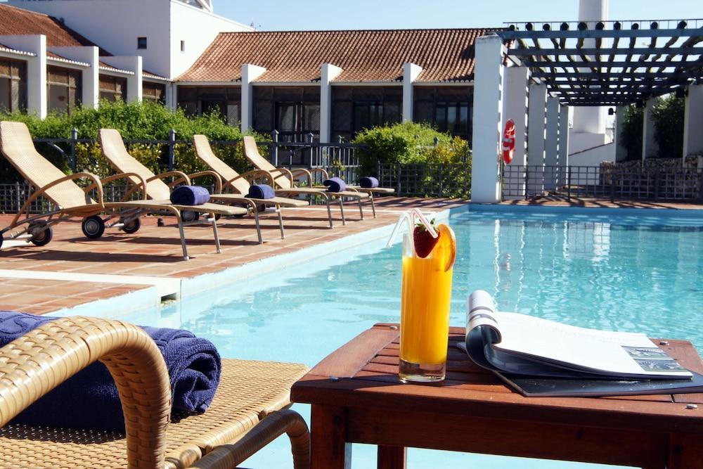 Convento De Vicosa Hotel