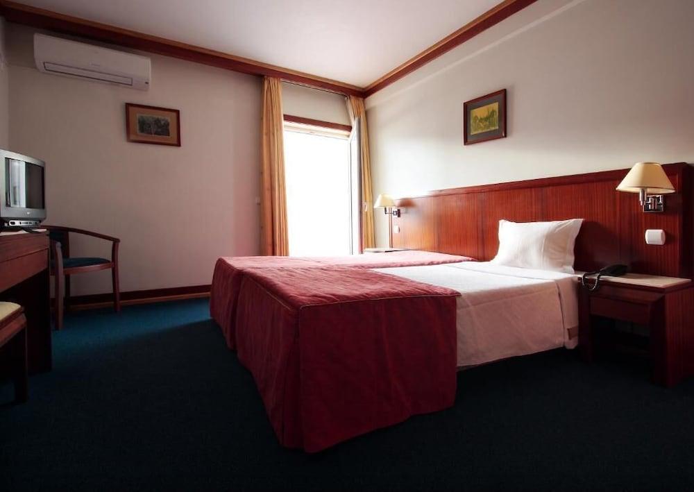Hotel Galeria 2*