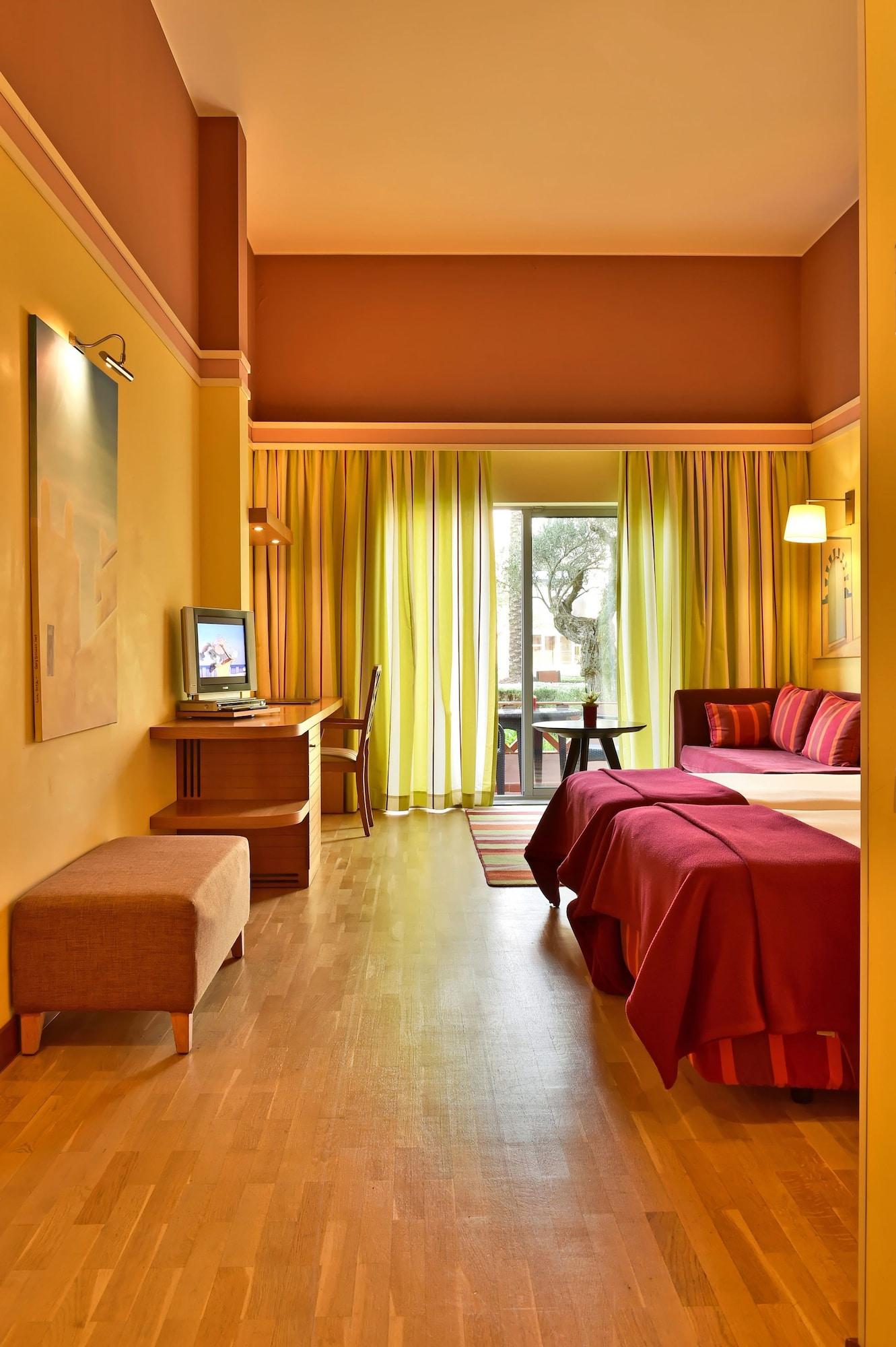 Pestana Golf & 4* Sintra