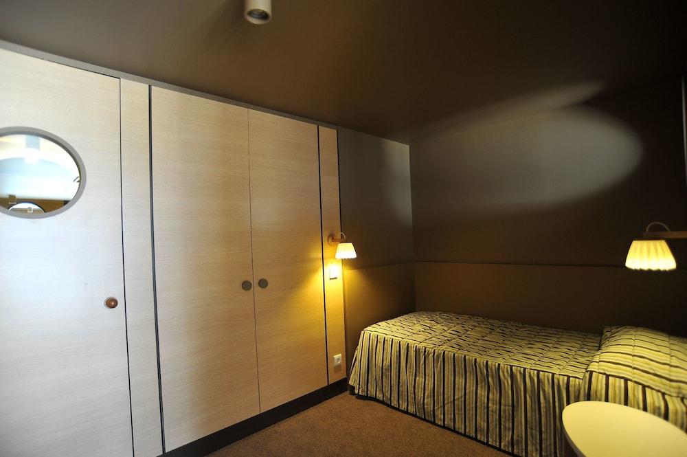 Axis Vermar Conference & Hotel 4*