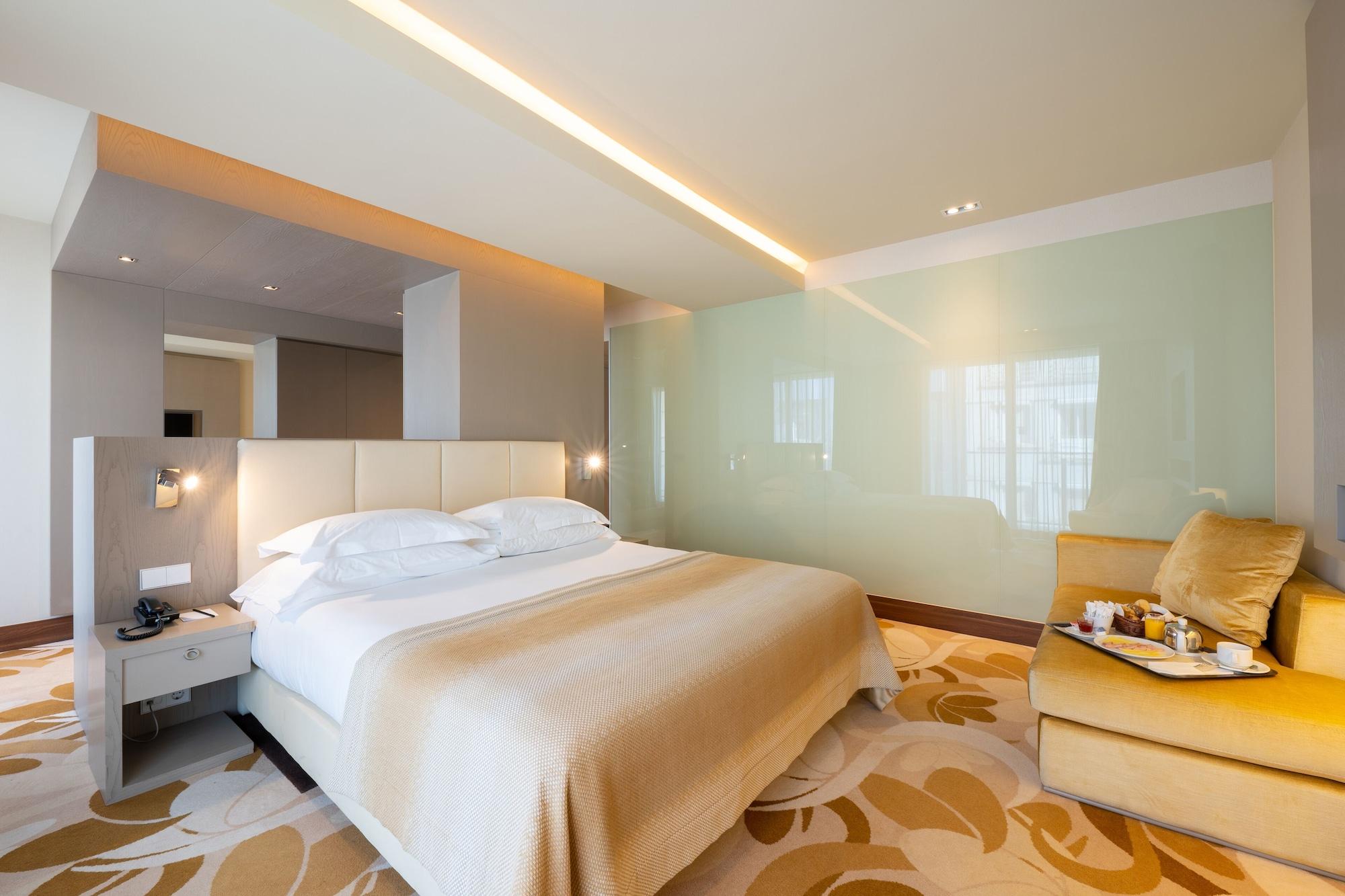 Hotel Smy