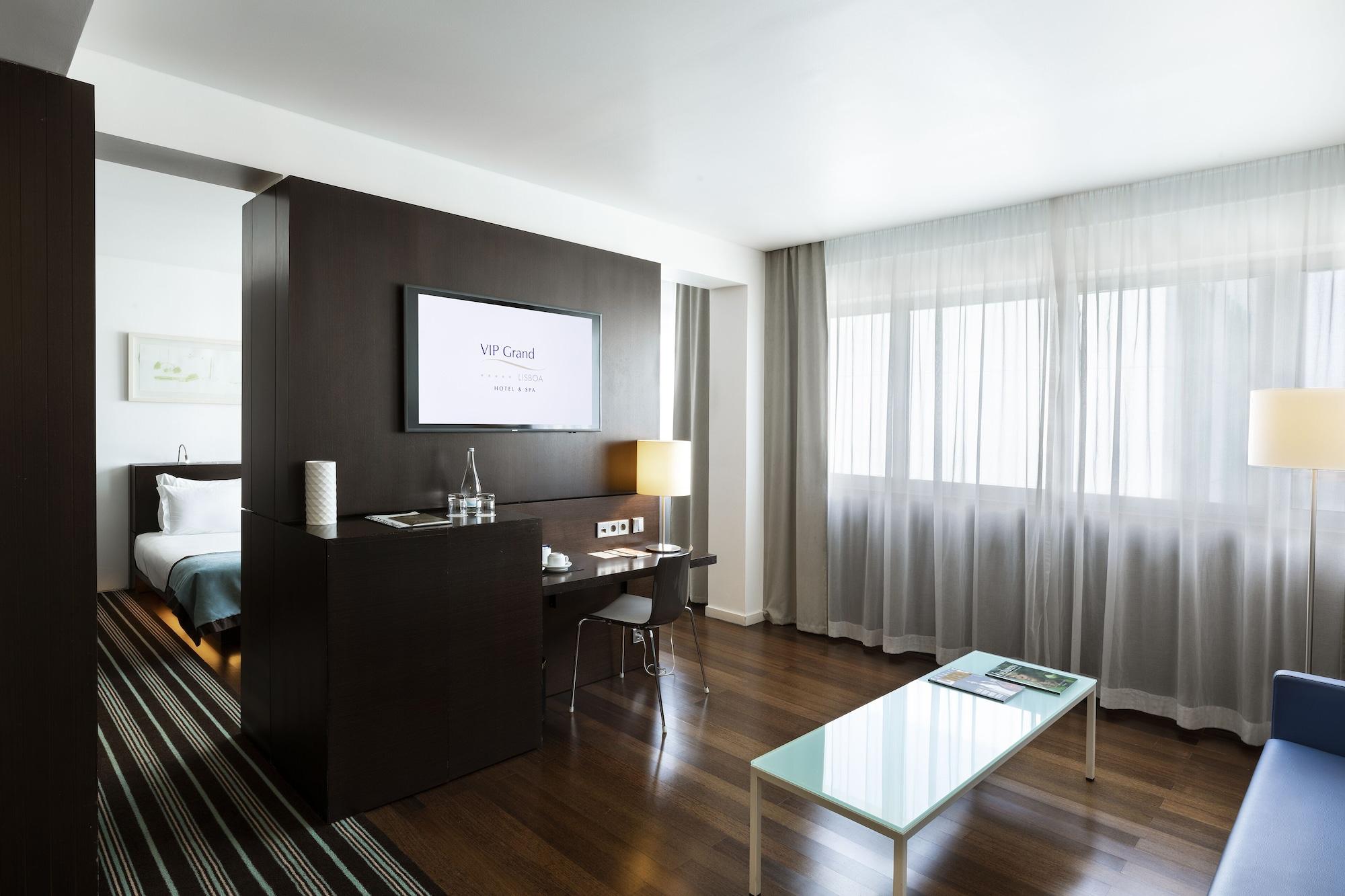 Vip Grand & Hotel