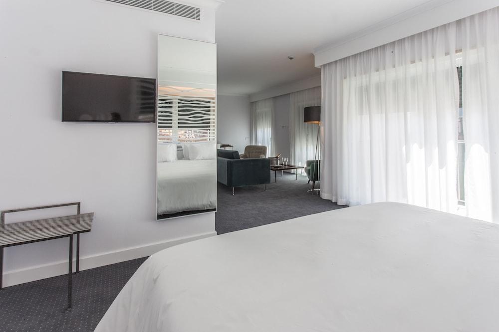 Olissippo Saldanha Hotel 4*