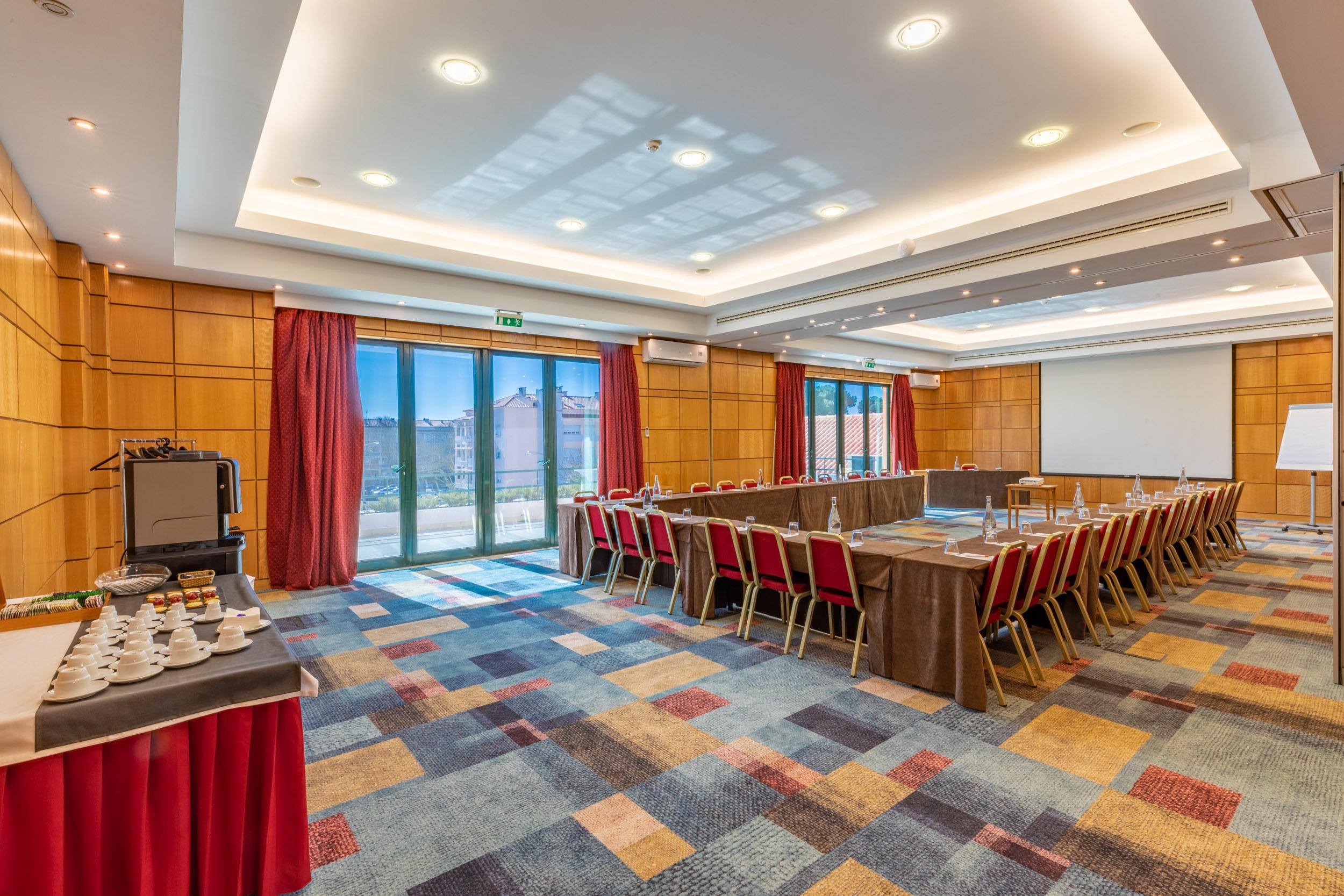 Hotel Riviera 4*