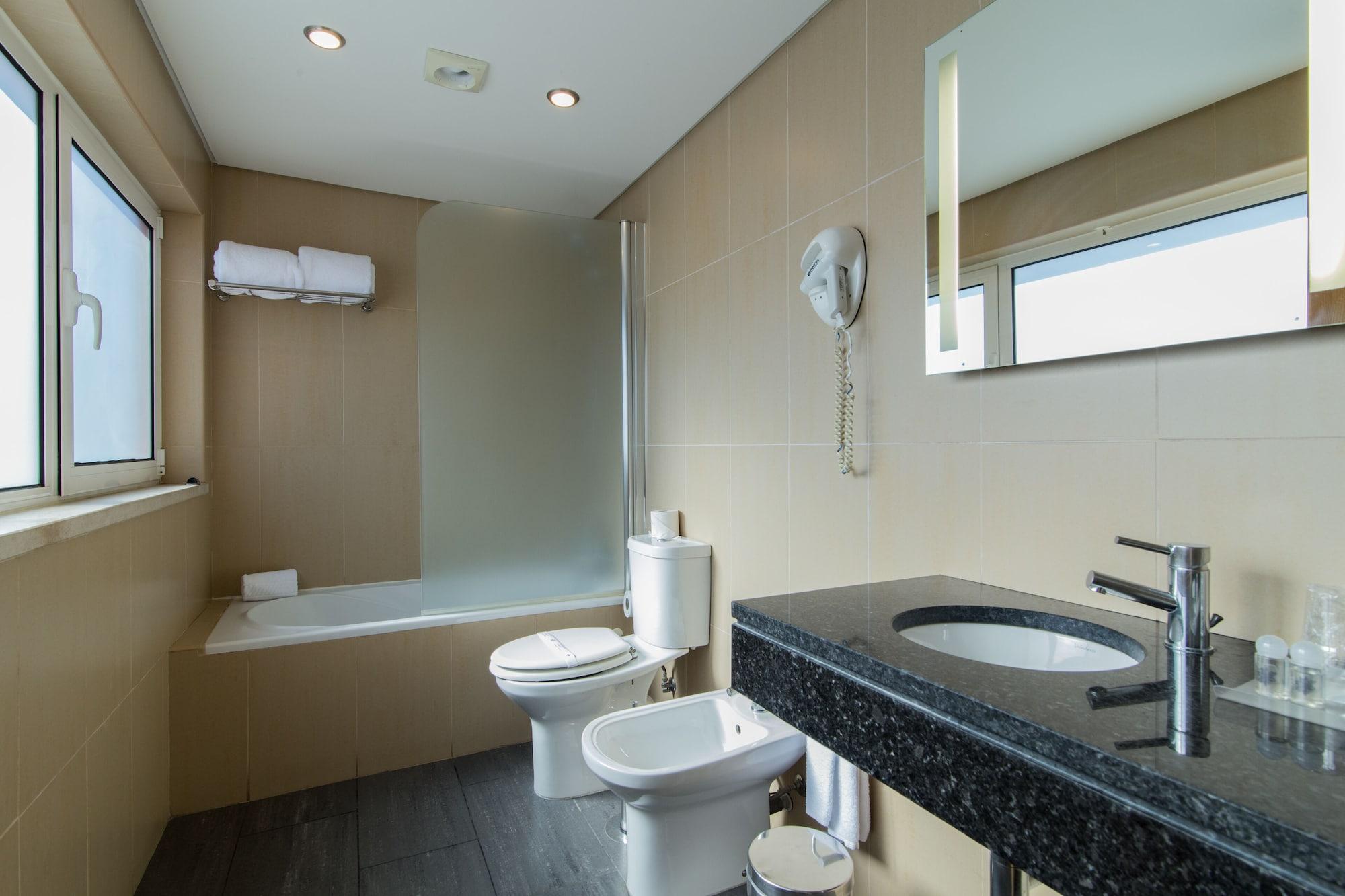 Hotel Quarteirasol 4*