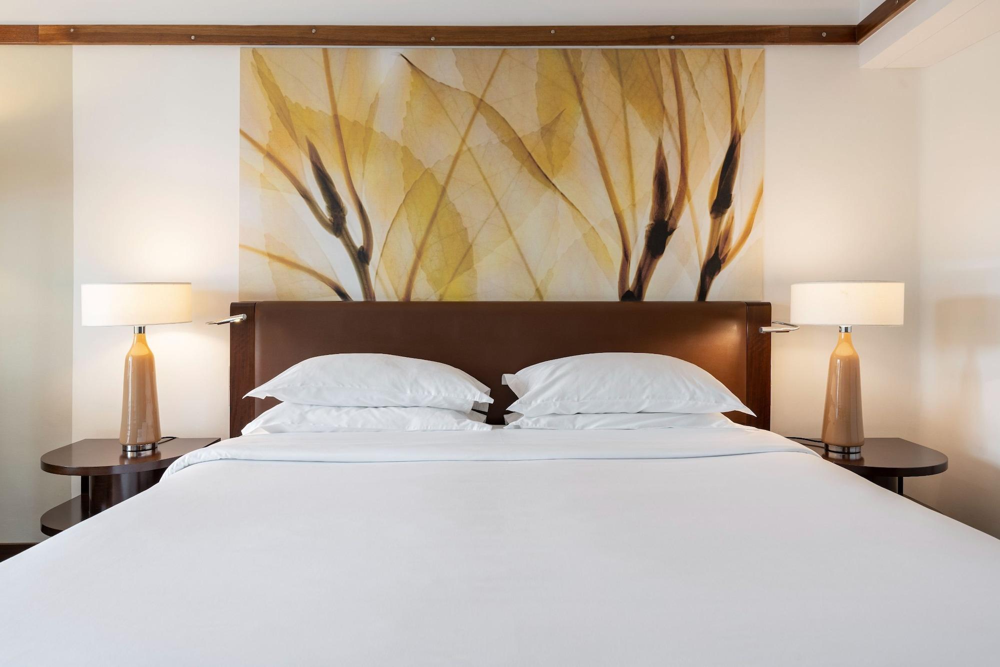 Terra Nostra Garden 4*