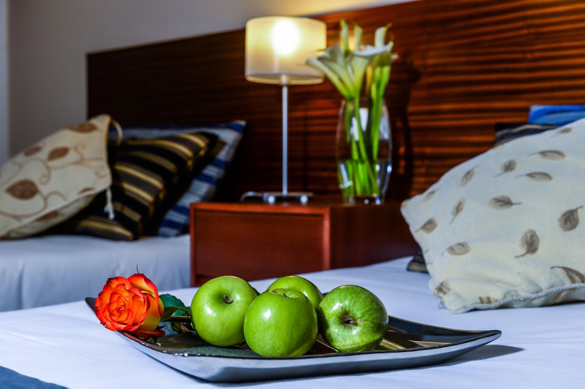 Duas Torres Apartahotel