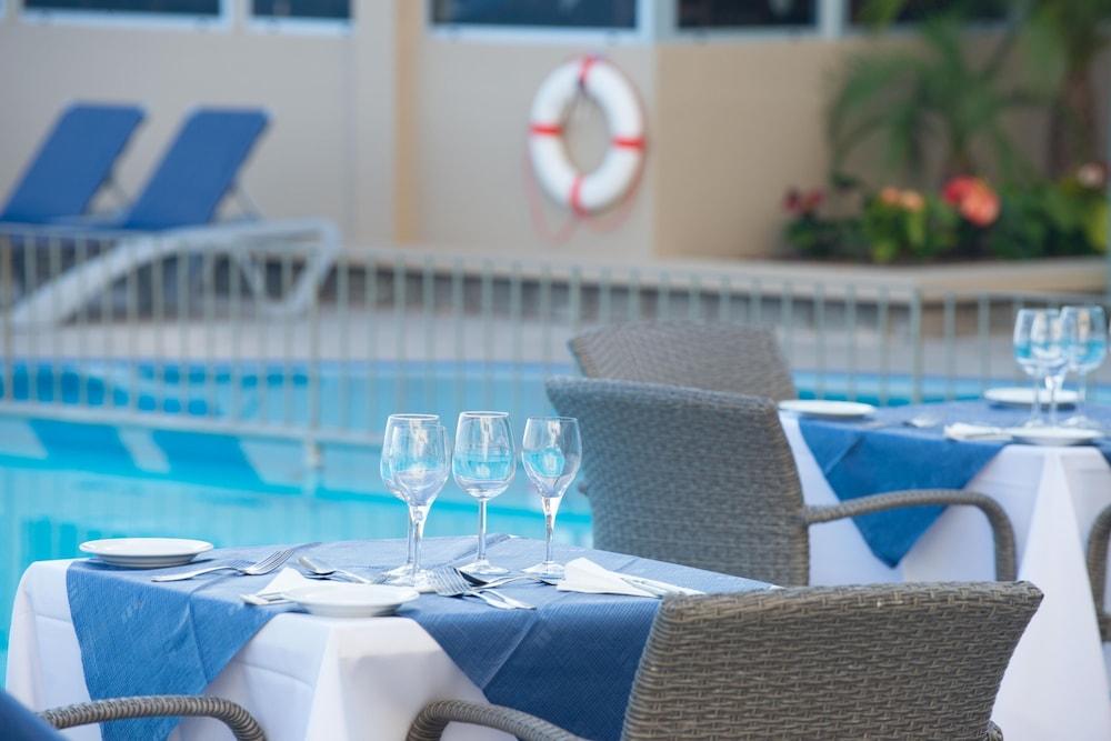 Duas Torres Aparthotel Funchal (Madeira)
