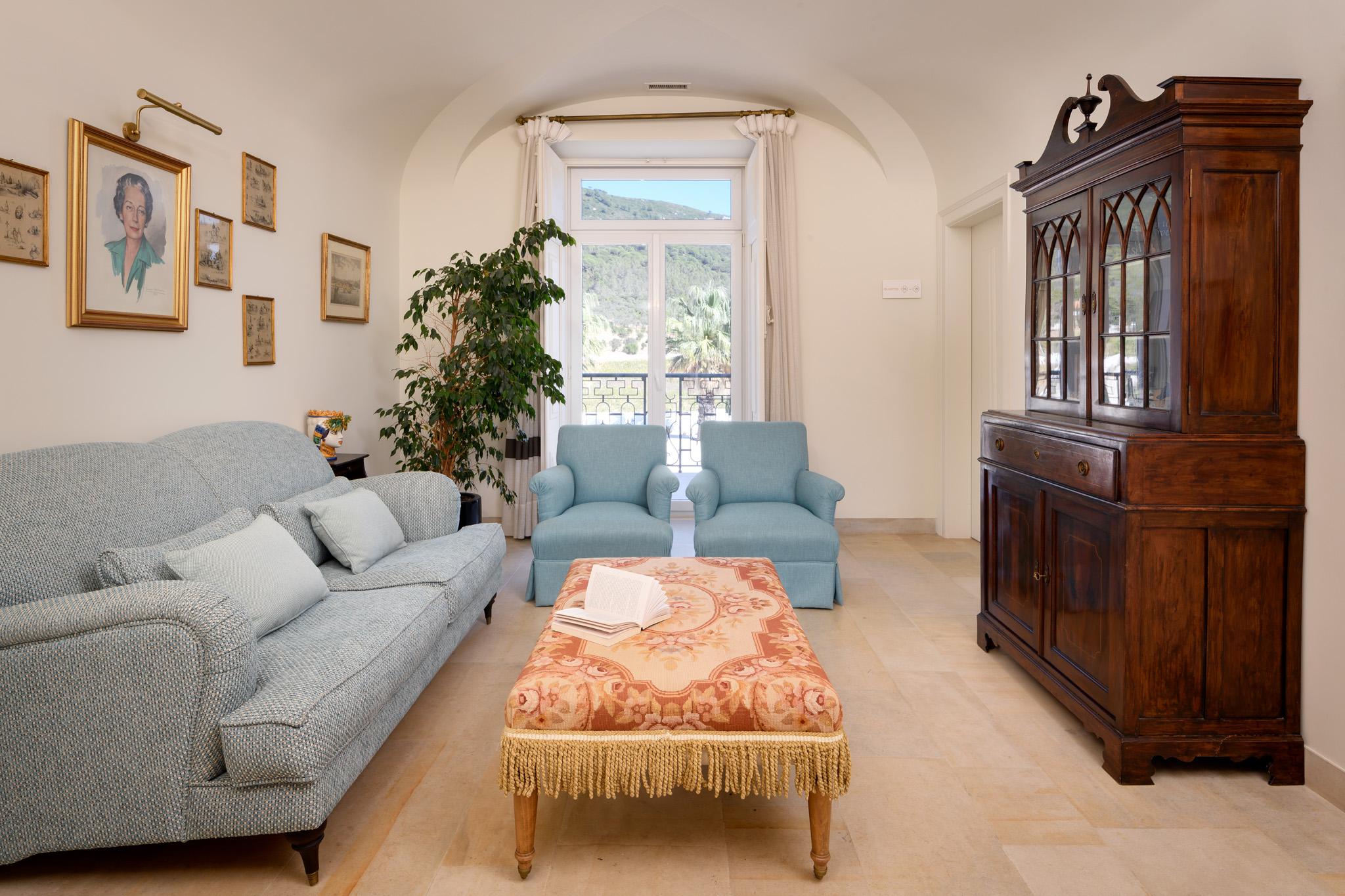 Hotel Casa Palmela - Small Luxury Of The World, &