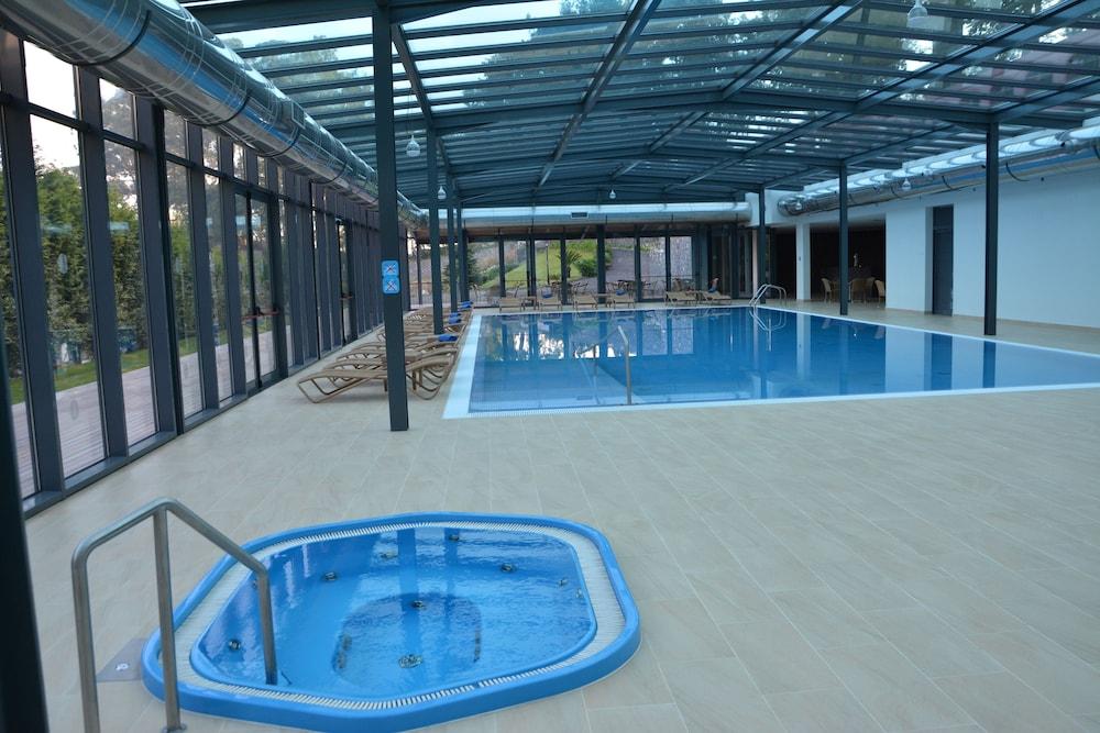 Bio - Quinta Da Serra Hotel