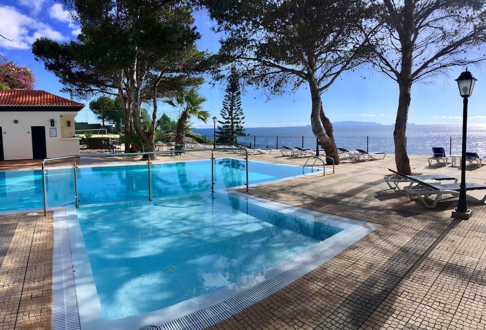 Hotel Albatroz & Yacht Club Santa Cruz - Madeira