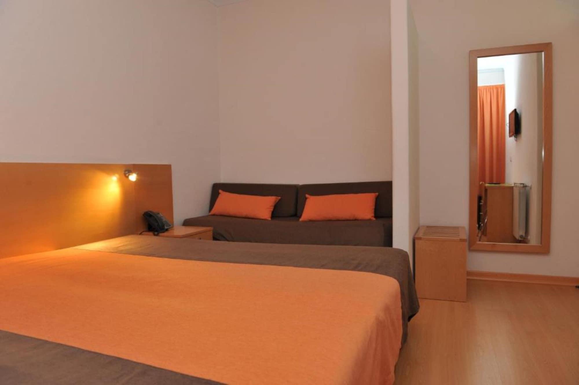 Hotel Inatel 3*