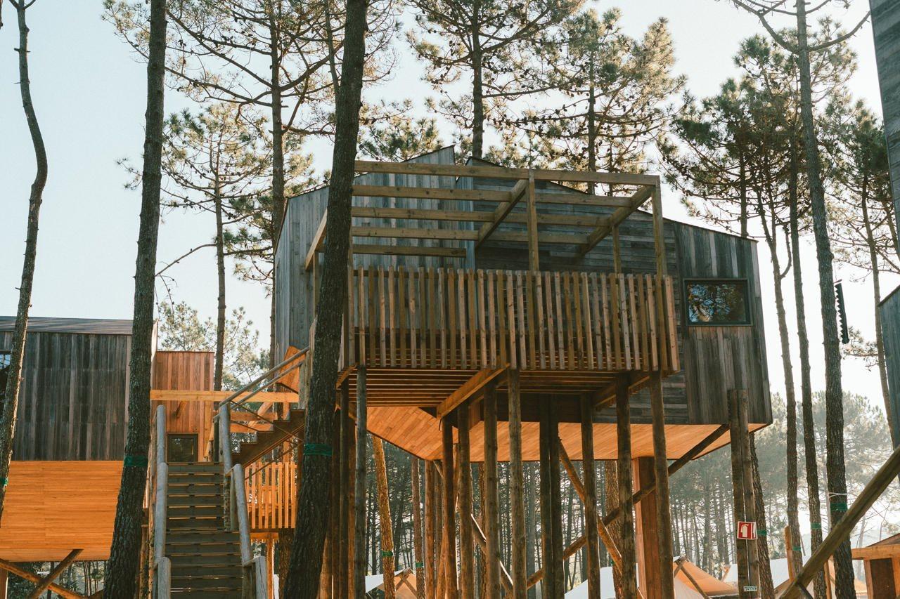Bukubaki Eco Surf Resort 4*