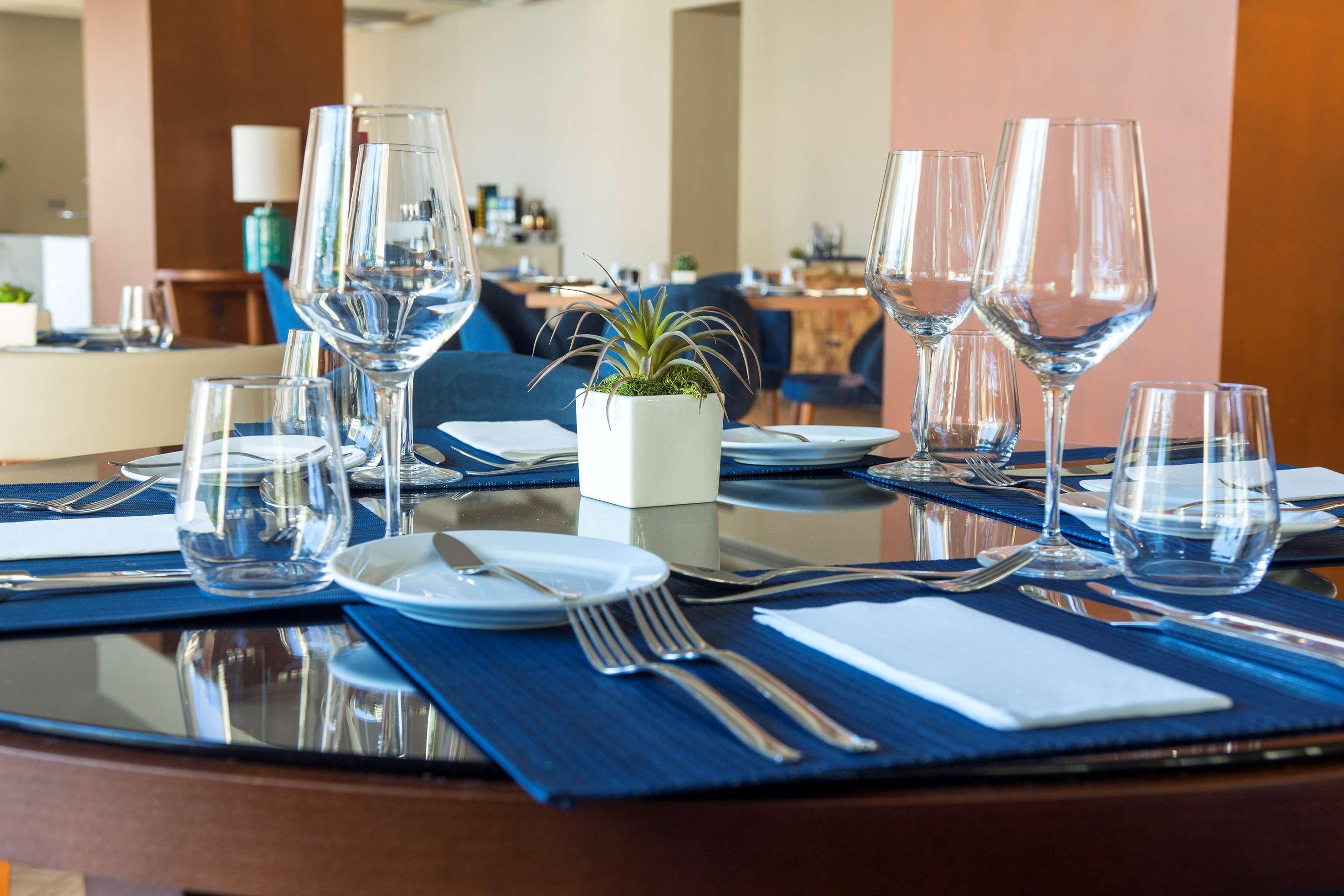Melia Hotel 4*