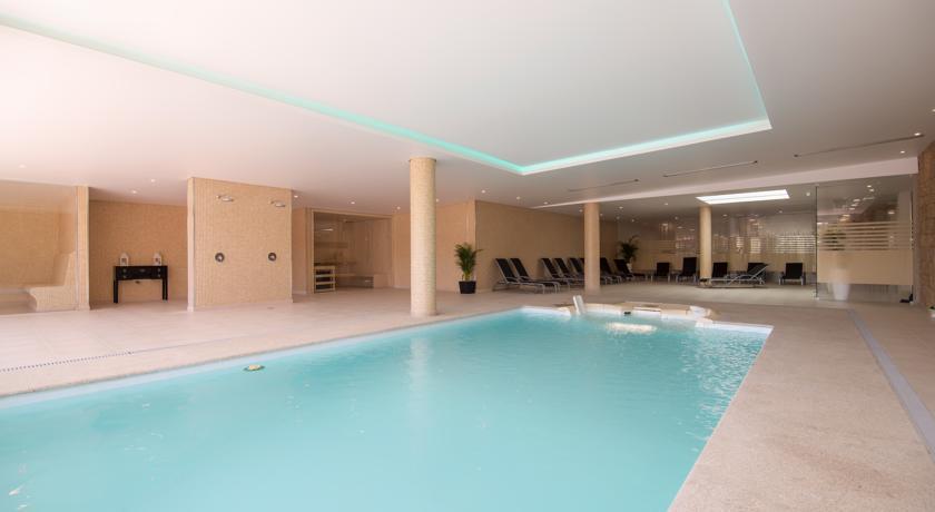 Lam Hotel