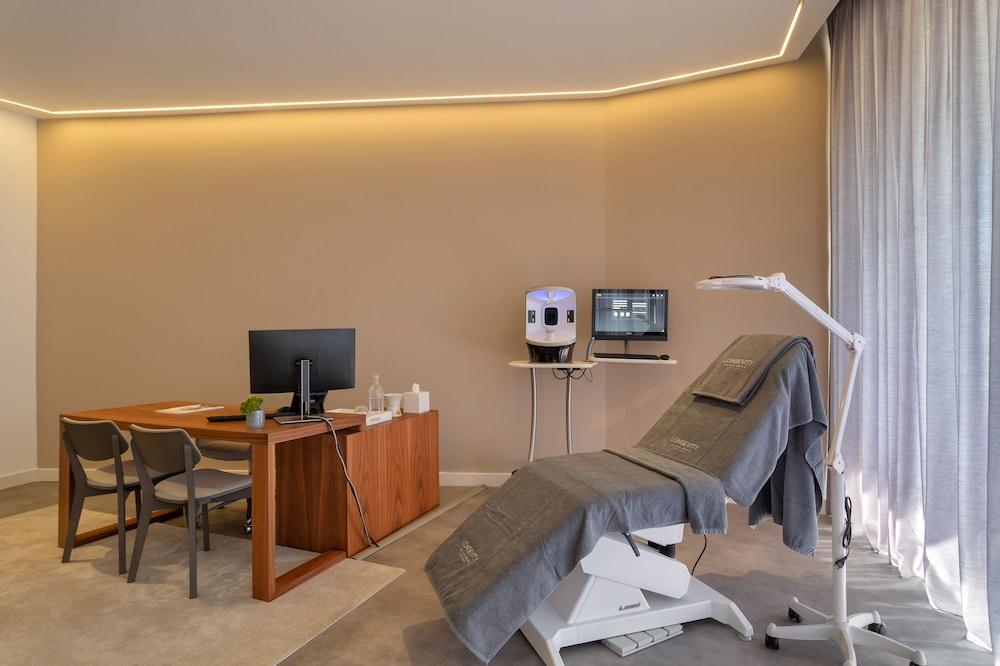 Longevity Health & Wellness - Adults Only Alvor