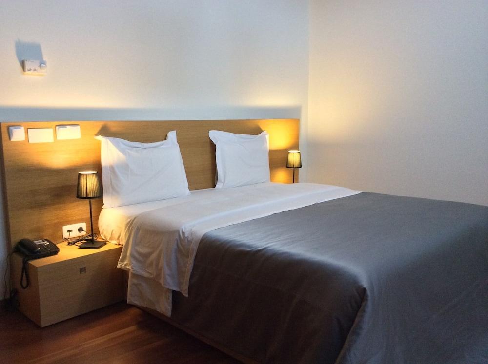 Rural Alves - Braga - Casa Alves De Torneiros 4*